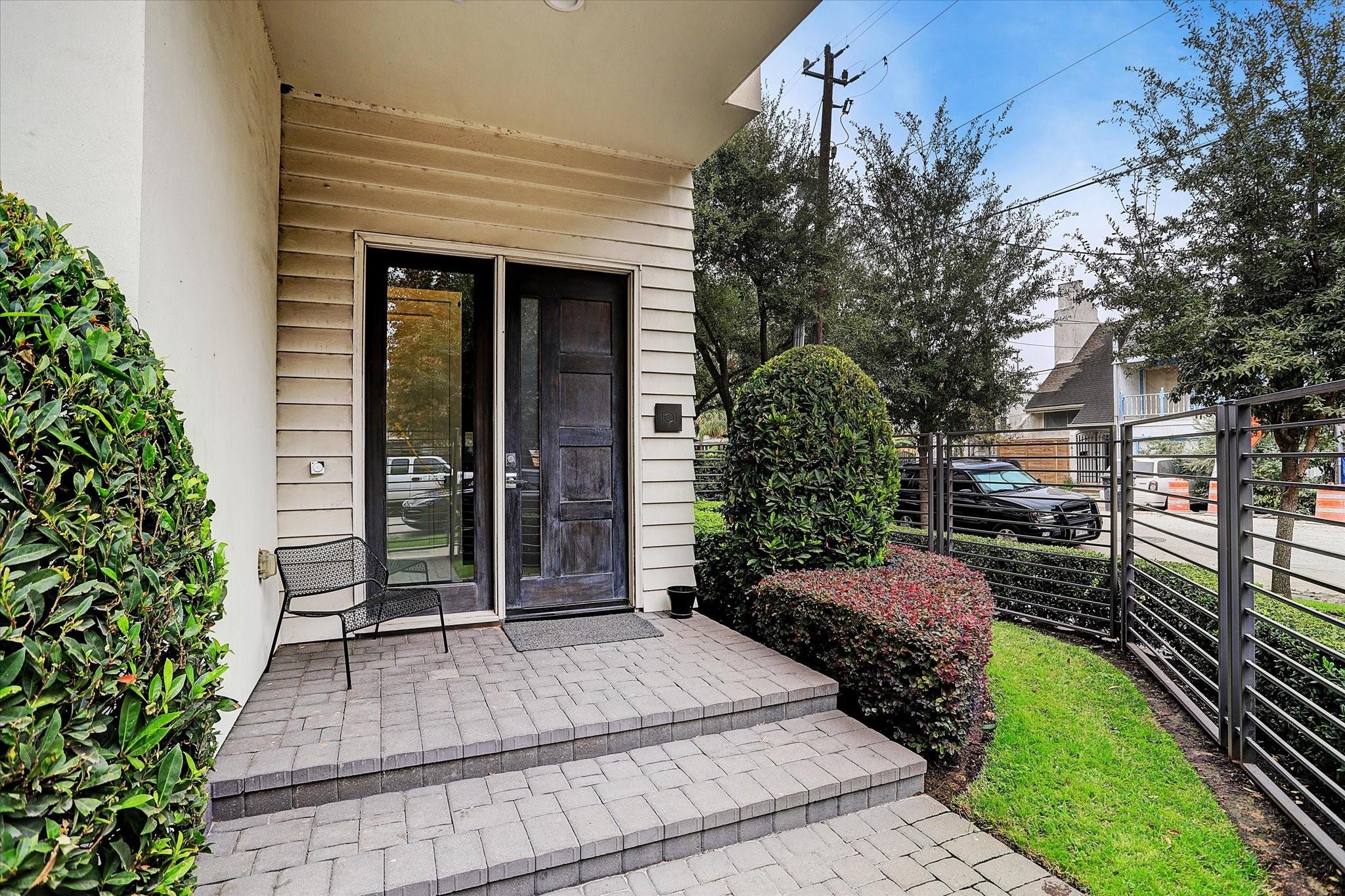 1004 California Street # 101