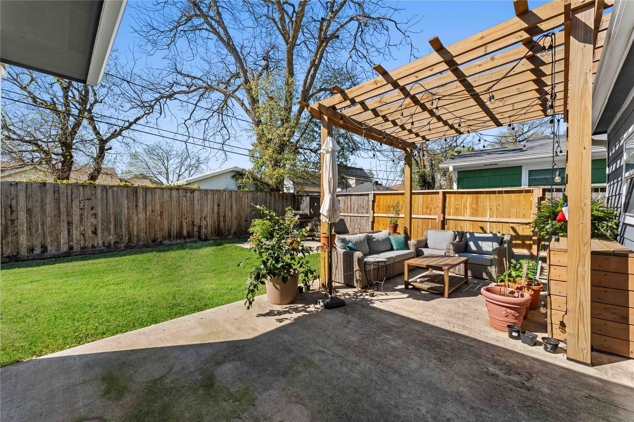 1118 Jocelyn Street