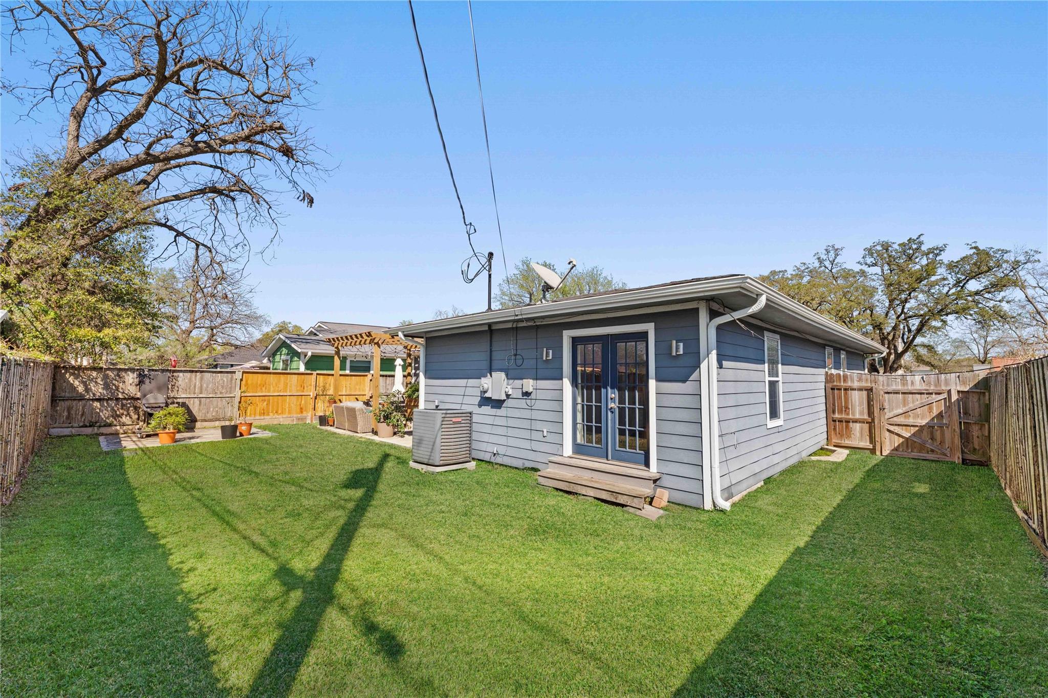 1118 Jocelyn Street