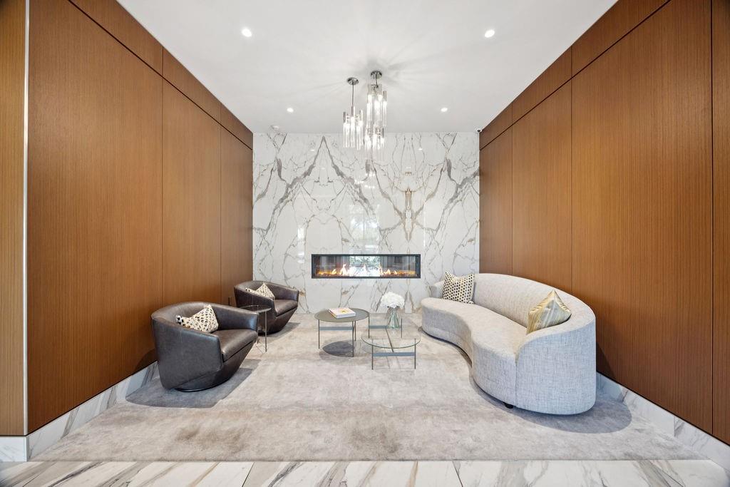 3333 Allen Parkway # 1907