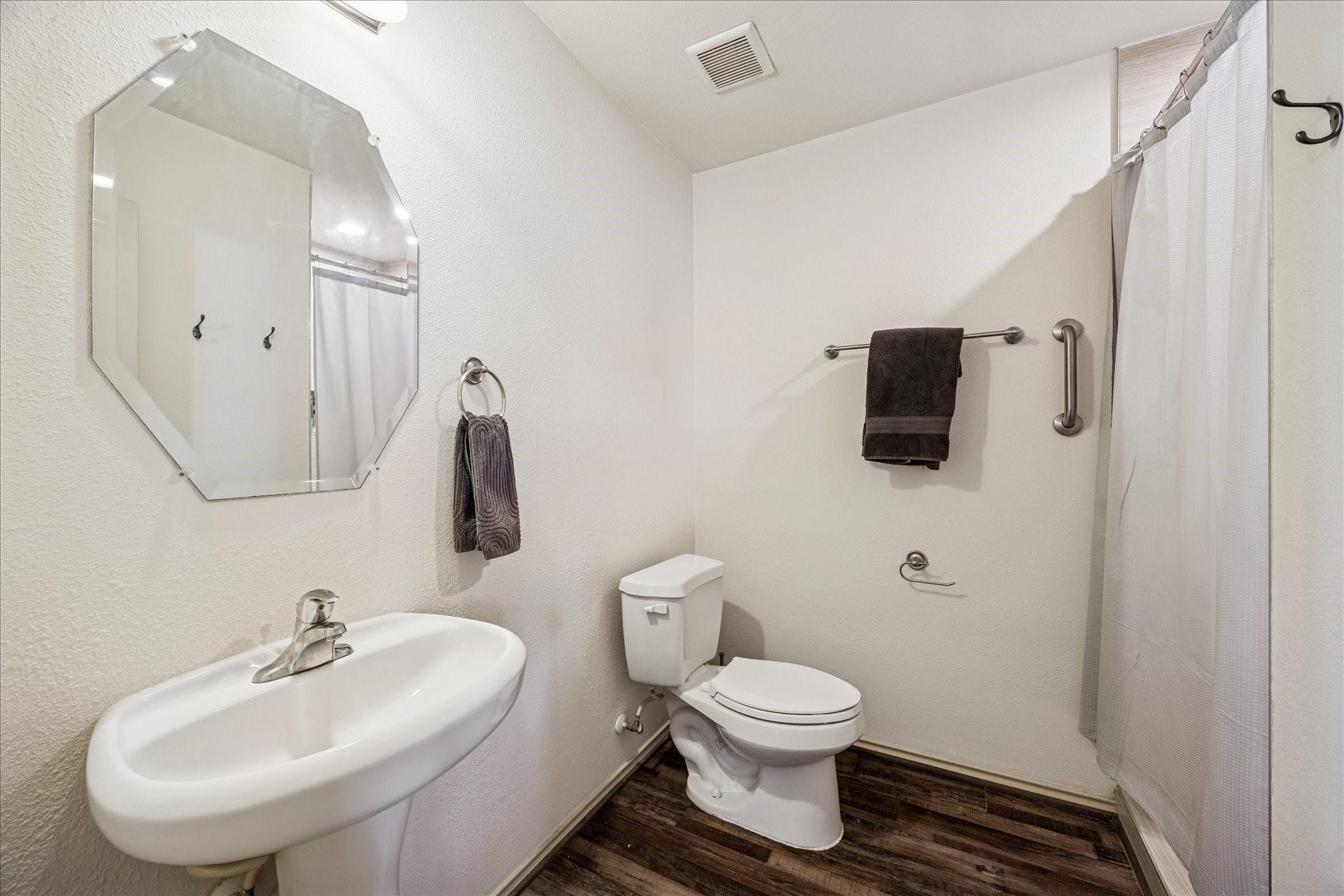 7914 Stoneyway Drive