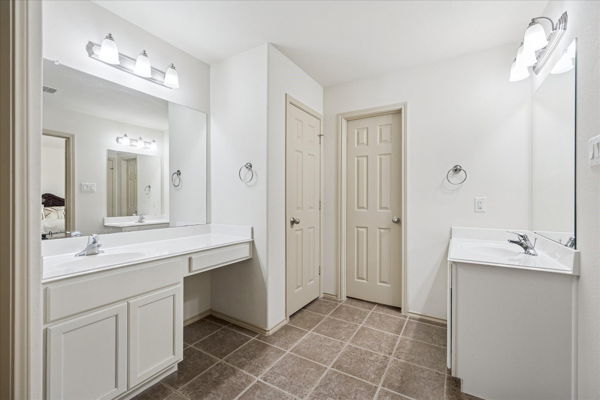 7914 Stoneyway Drive