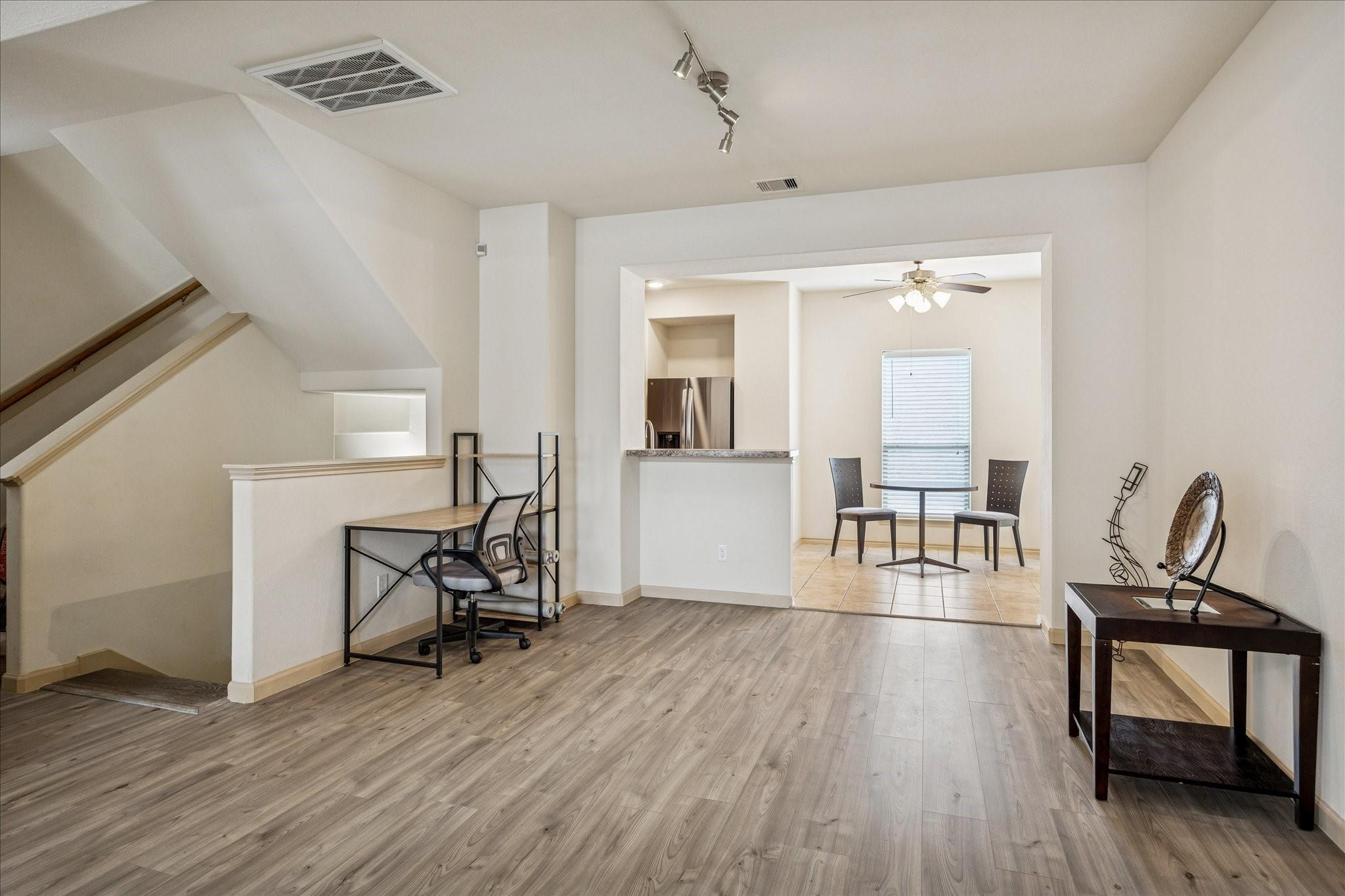 7914 Stoneyway Drive