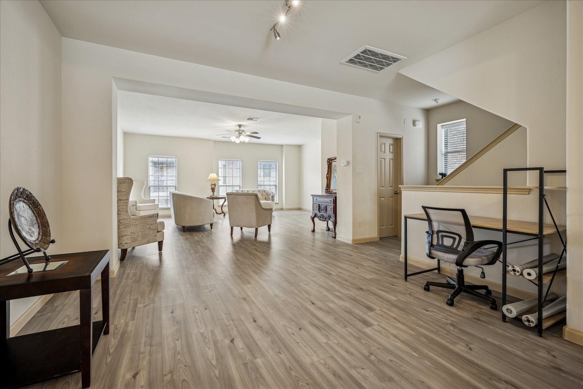 7914 Stoneyway Drive