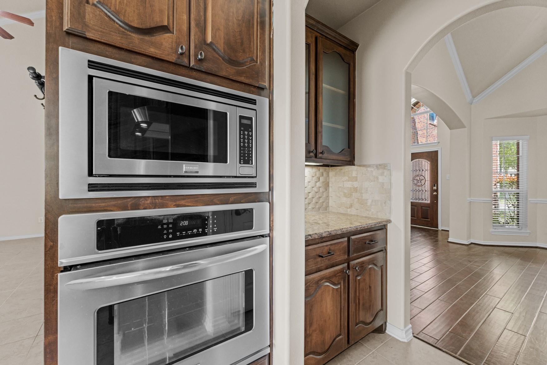 20698 Oakhurst Meadows Drive