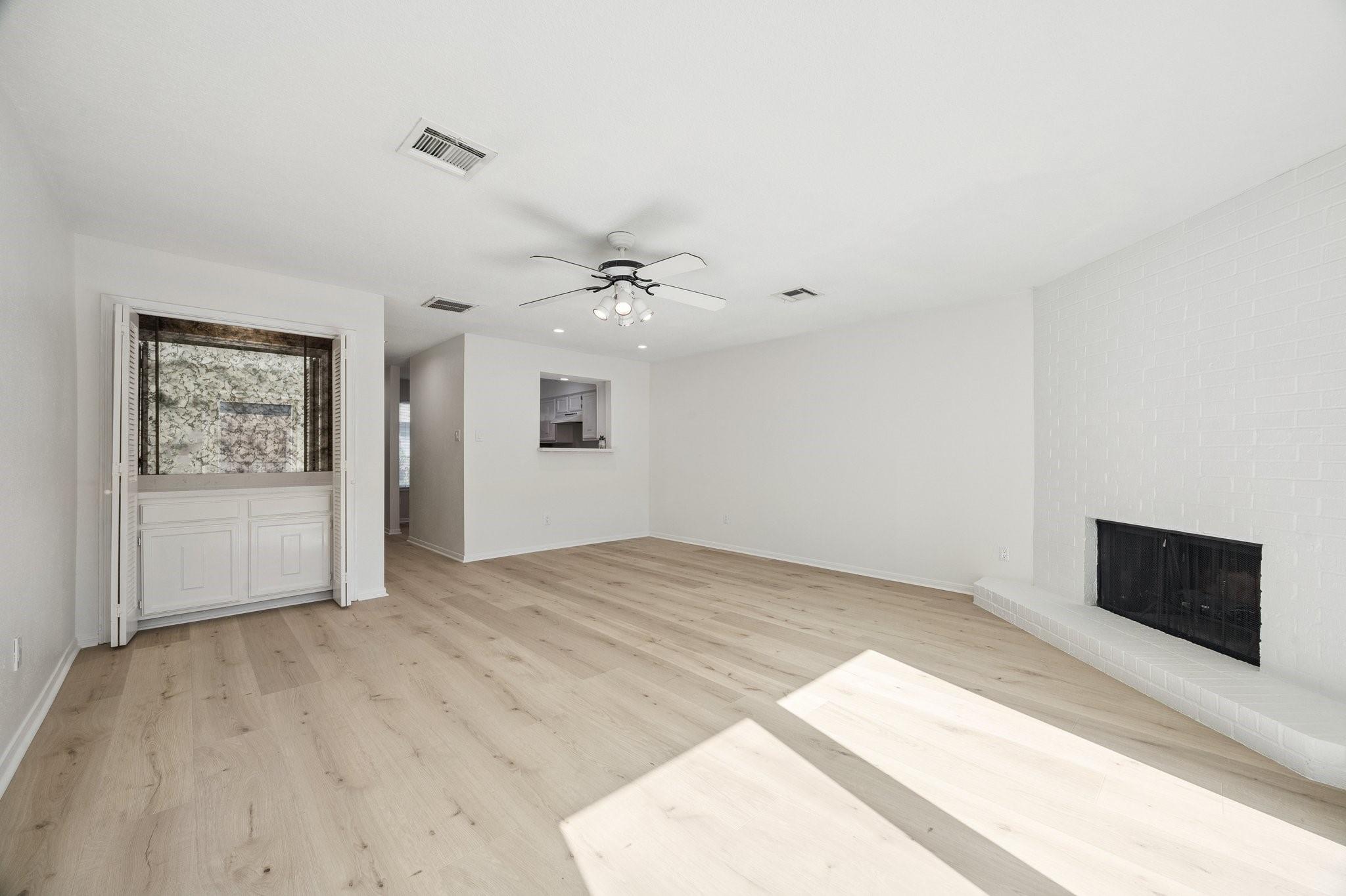 2515 Bering Drive # 11