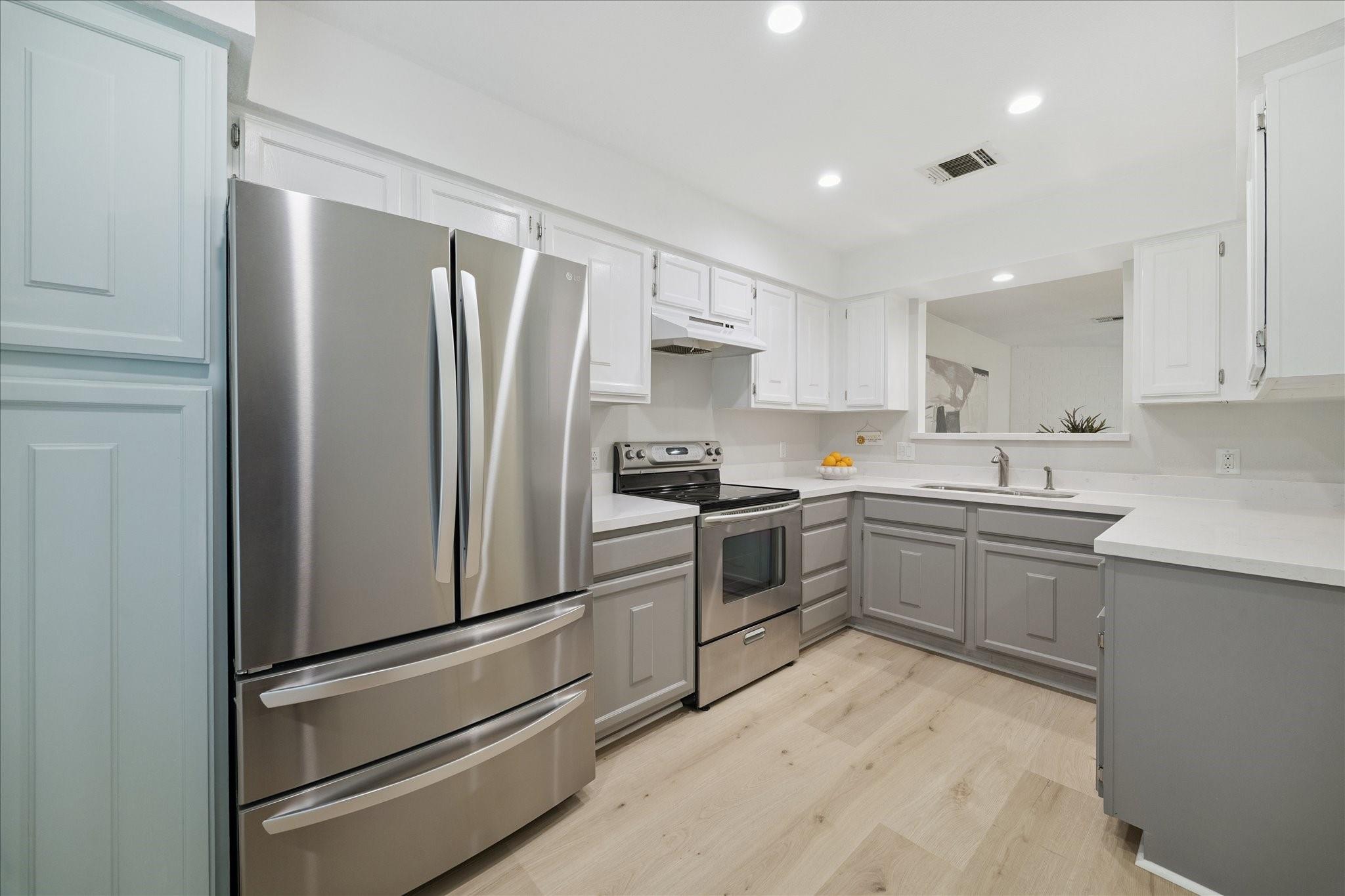 2515 Bering Drive # 11