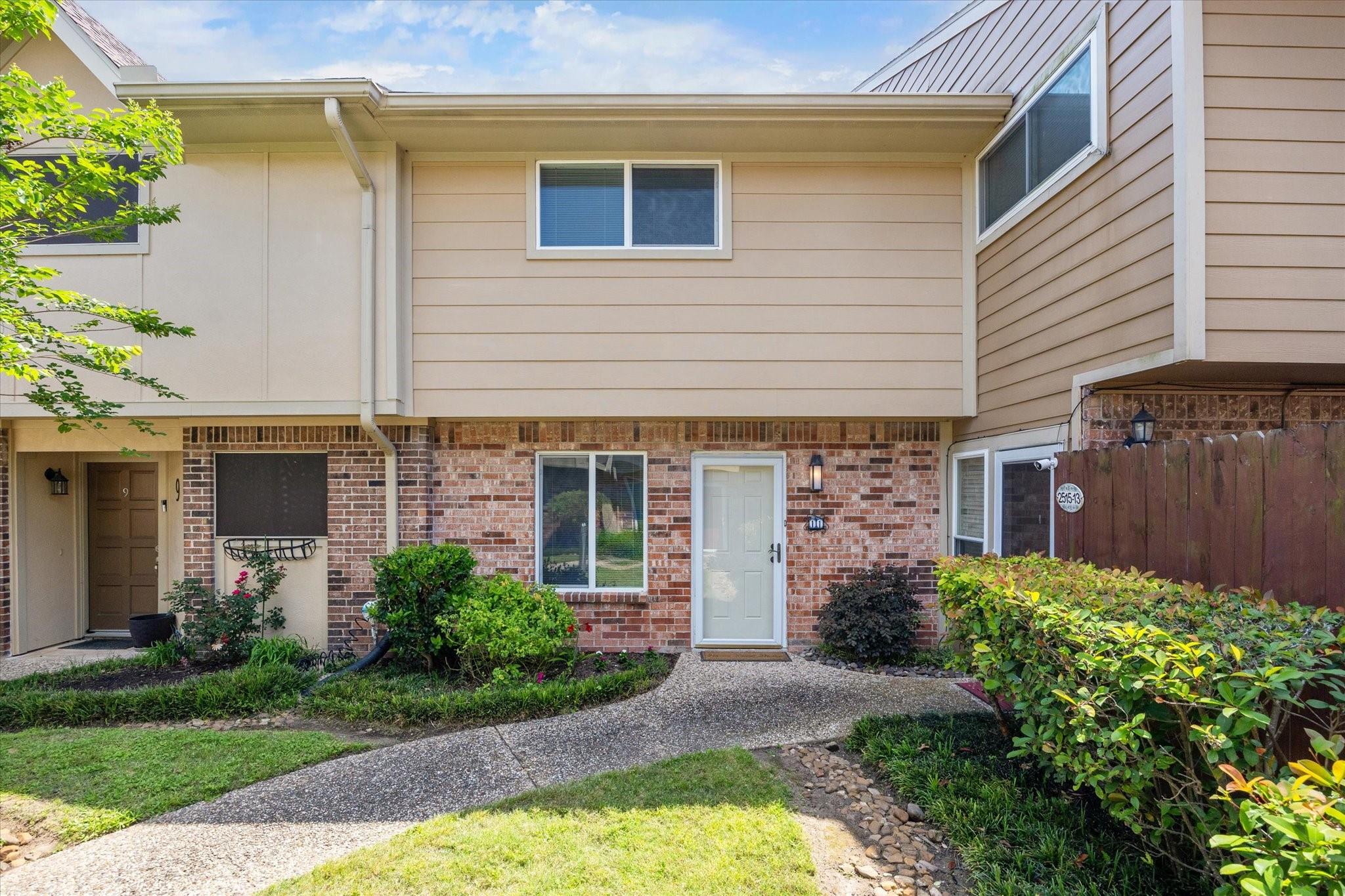 2515 Bering Drive # 11