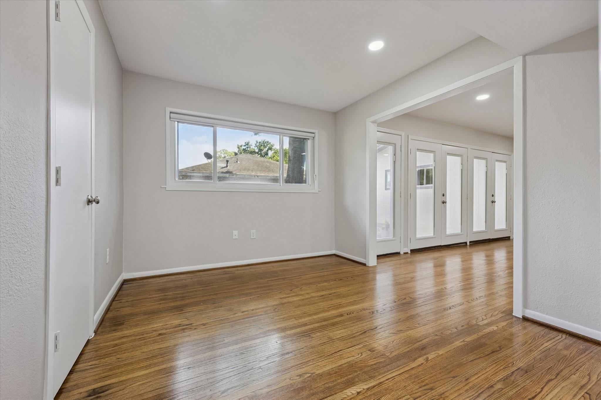 8621 Bob White Drive