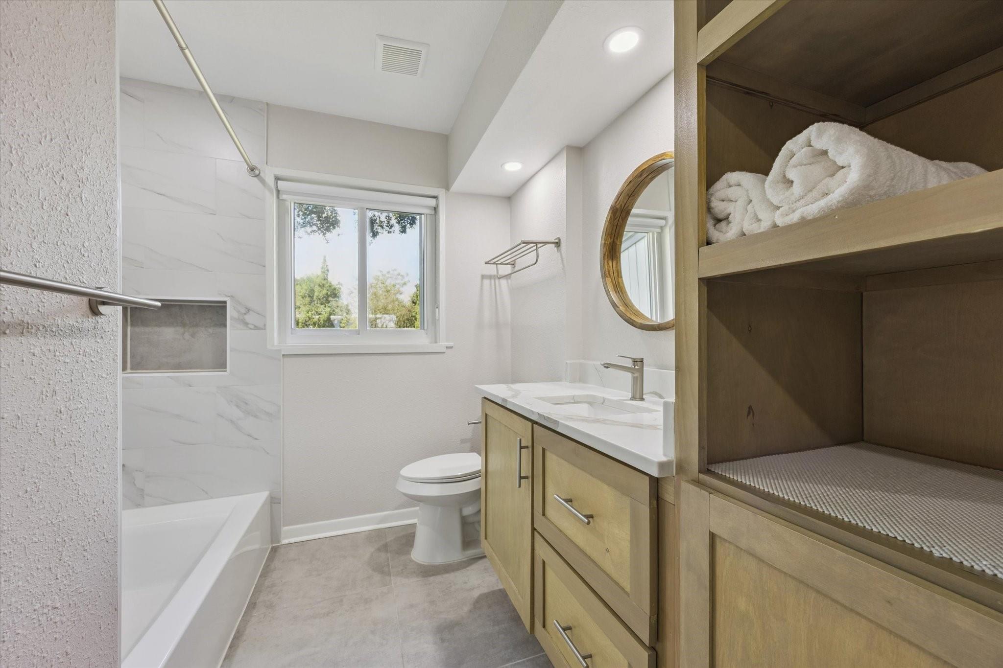 8621 Bob White Drive