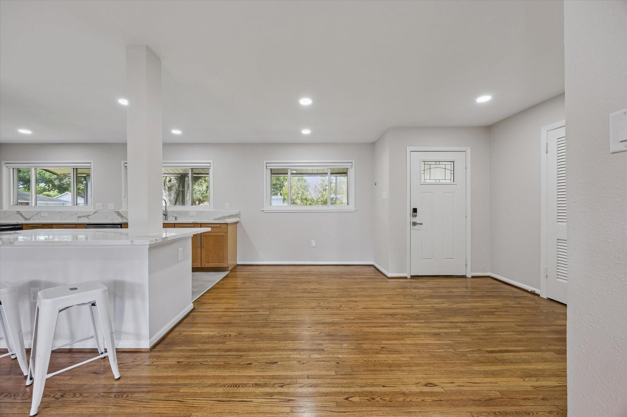 8621 Bob White Drive