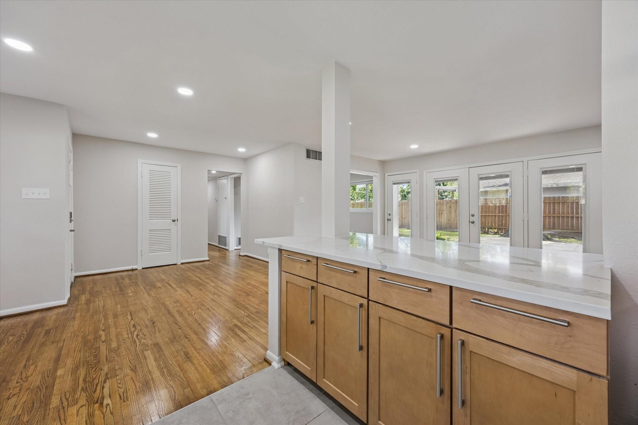 8621 Bob White Drive