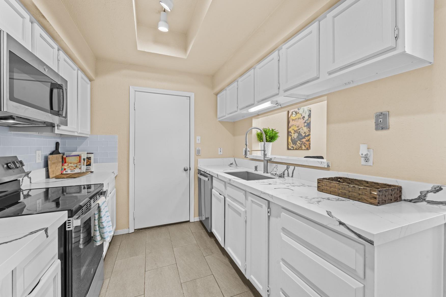 1112 Bering Drive # 67