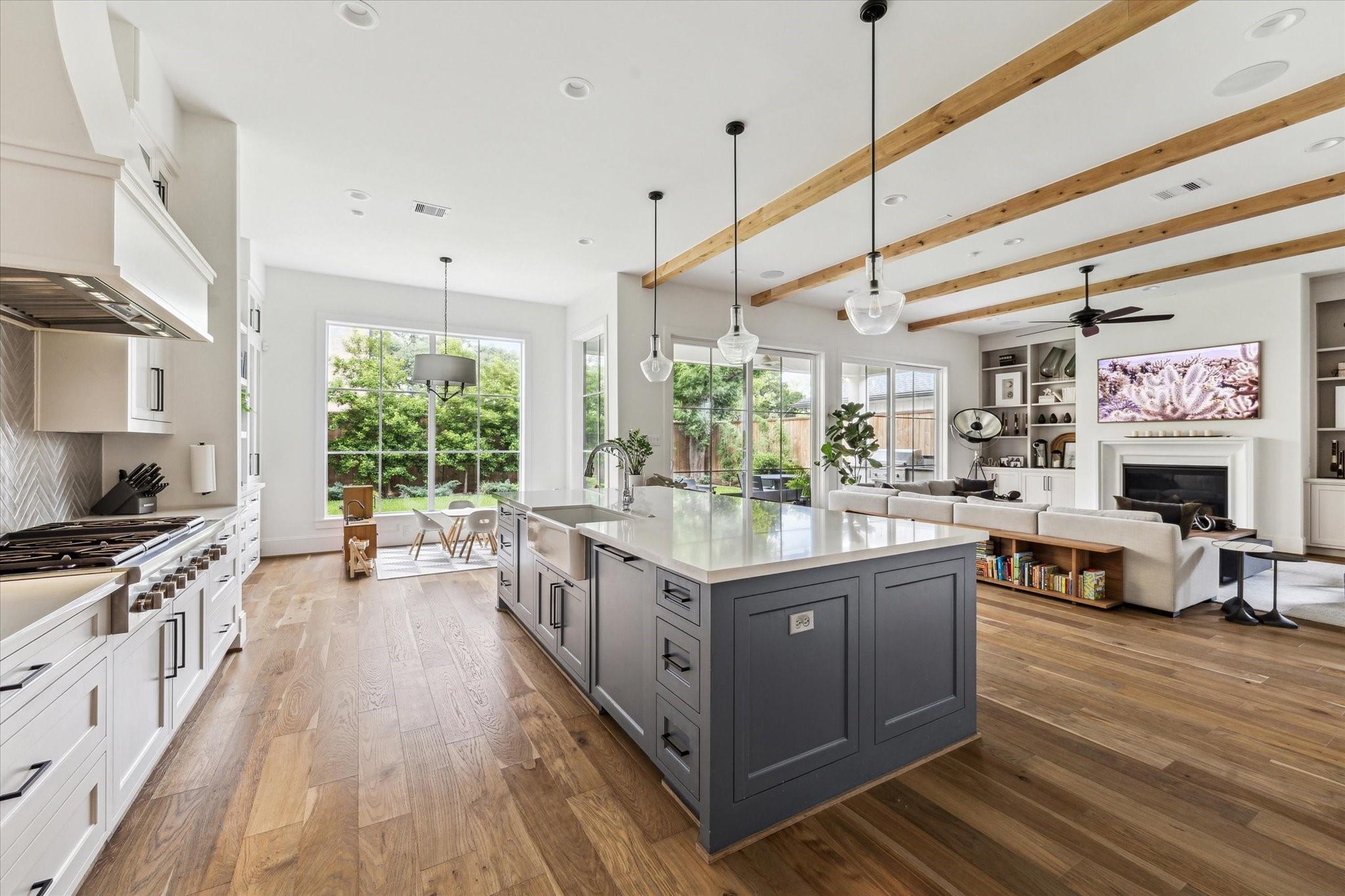 2224 North Boulevard