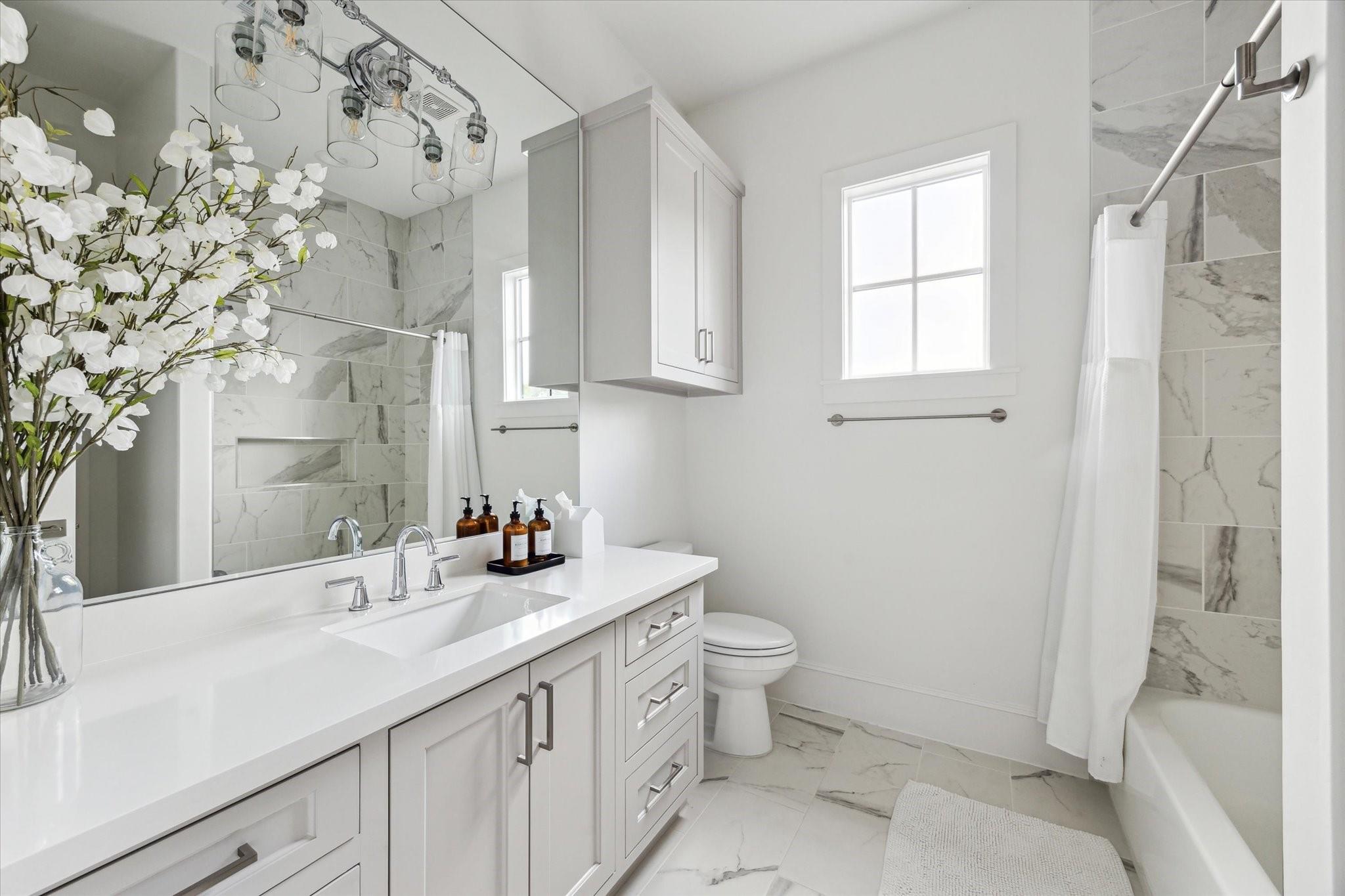 2224 North Boulevard