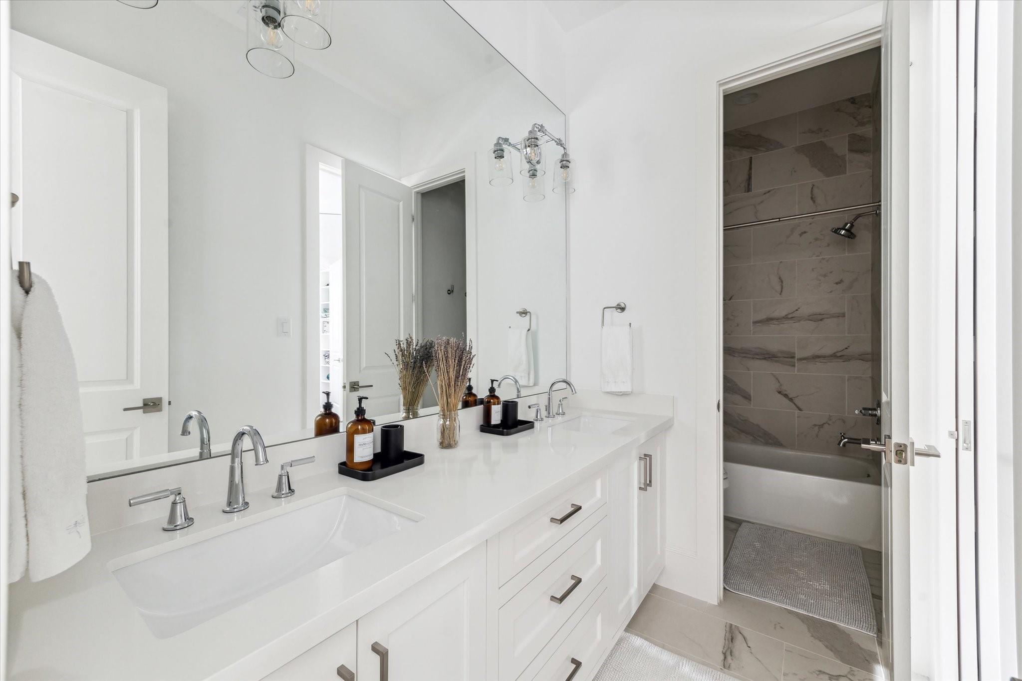 2224 North Boulevard