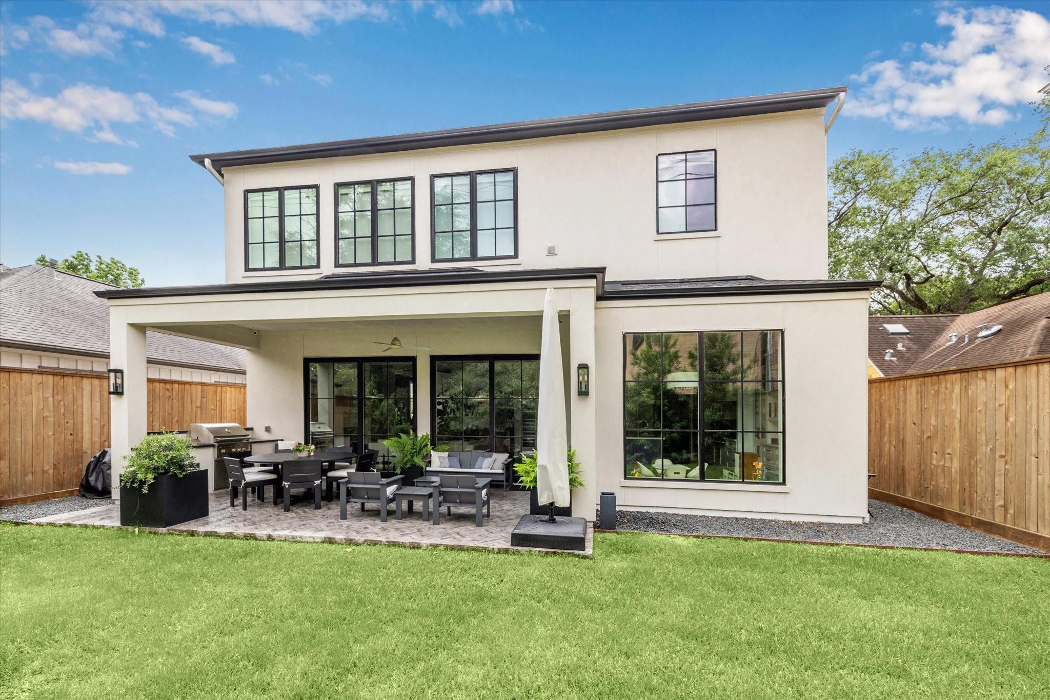 2224 North Boulevard