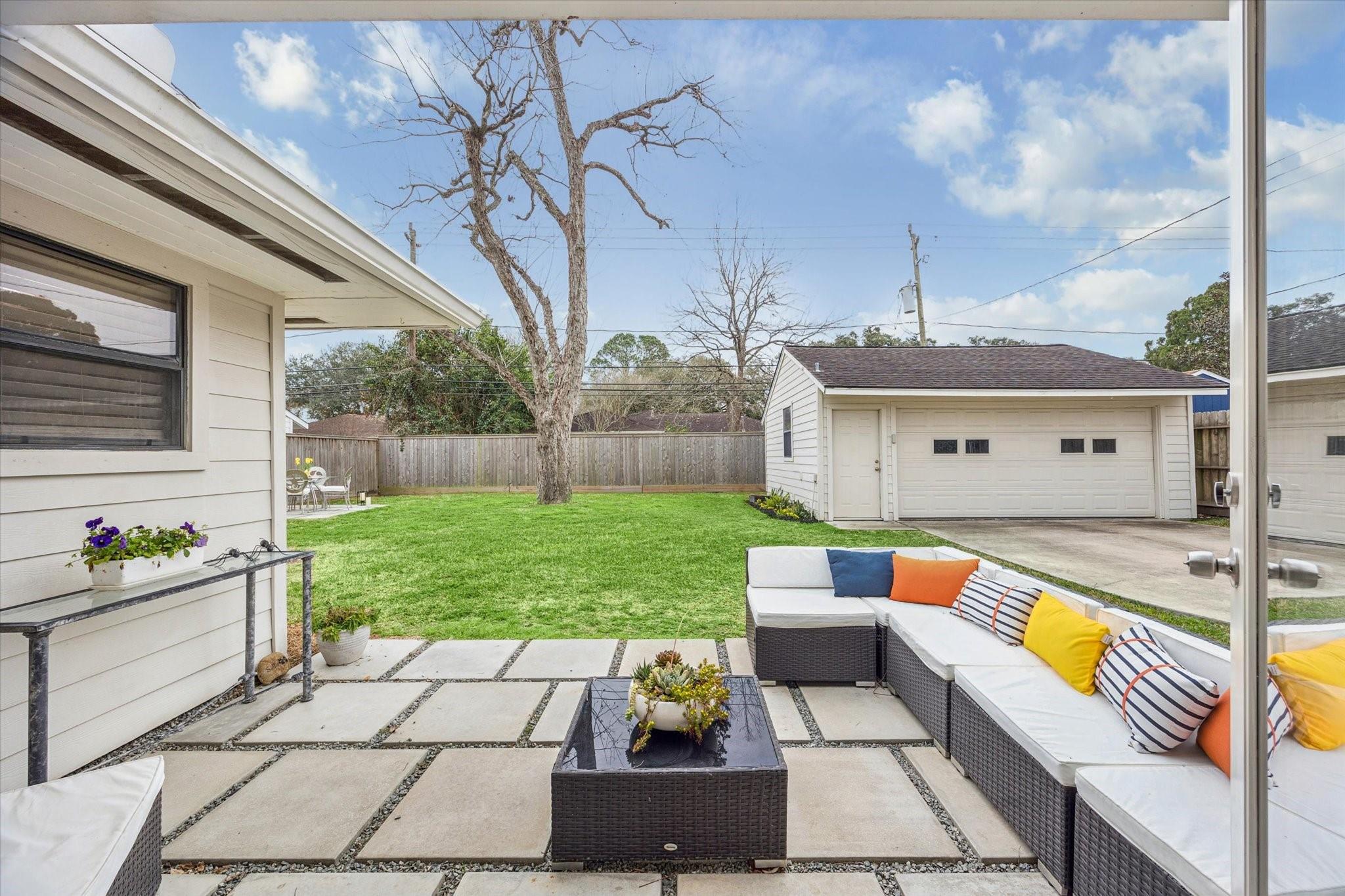 4721 Kingfisher Drive