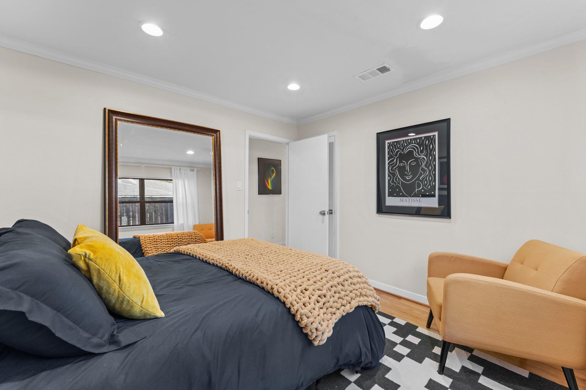 4721 Kingfisher Drive