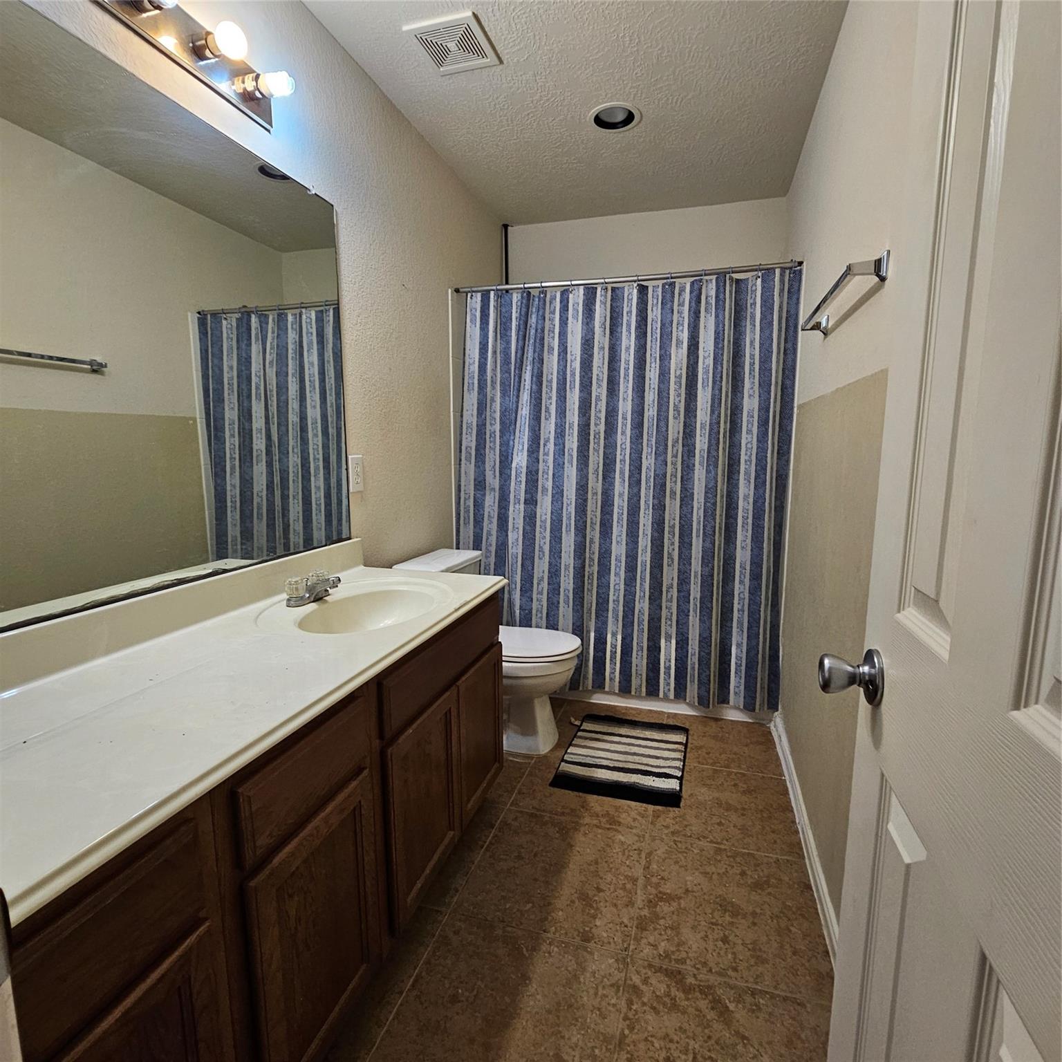 11727 Madison Oak Street