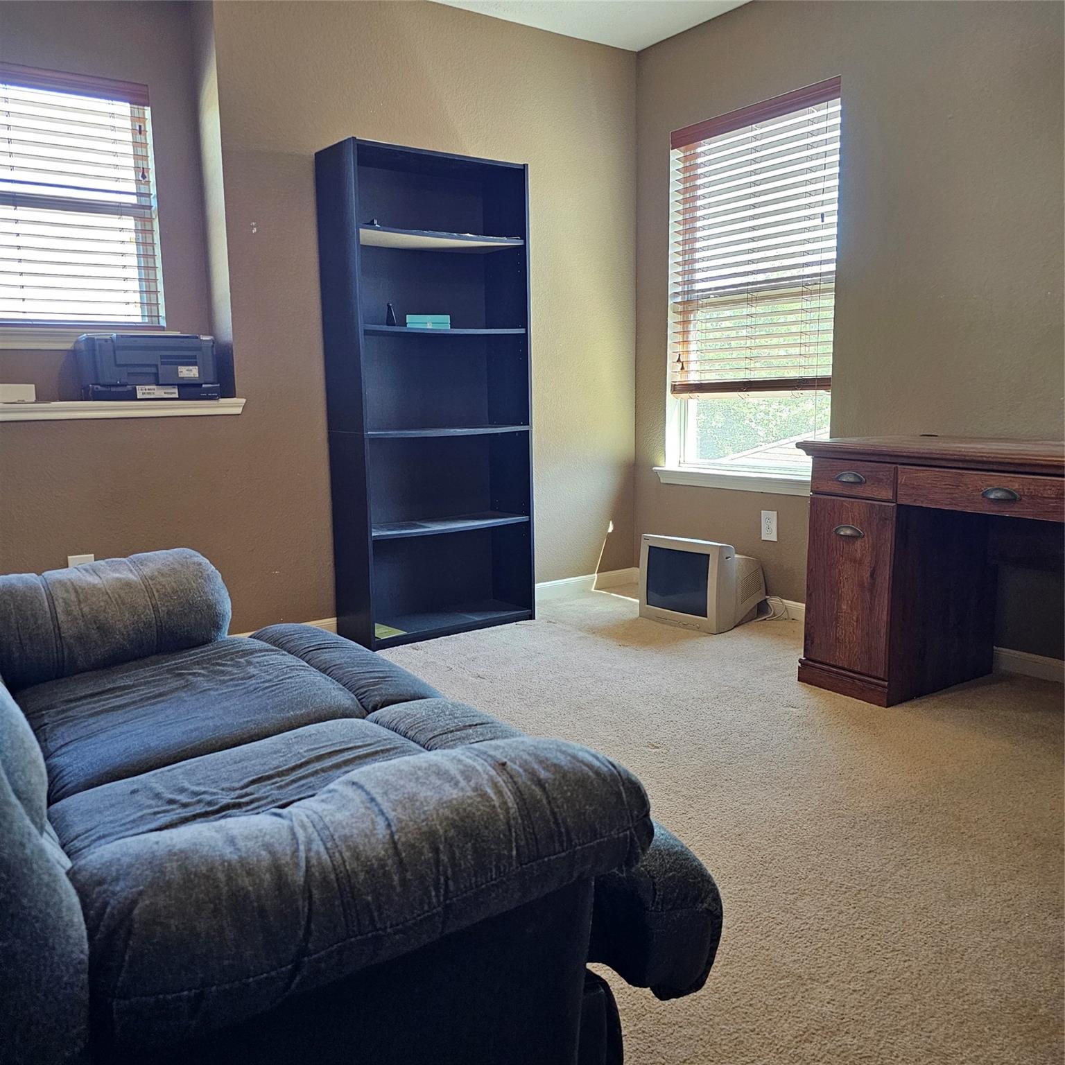 11727 Madison Oak Street