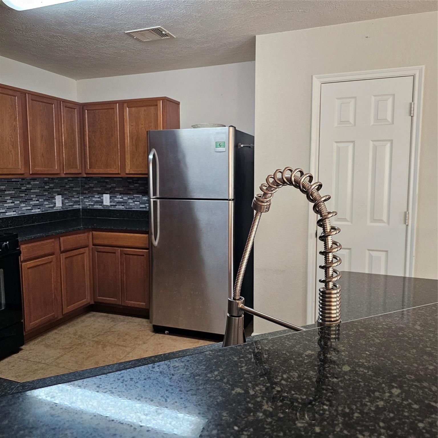 11727 Madison Oak Street