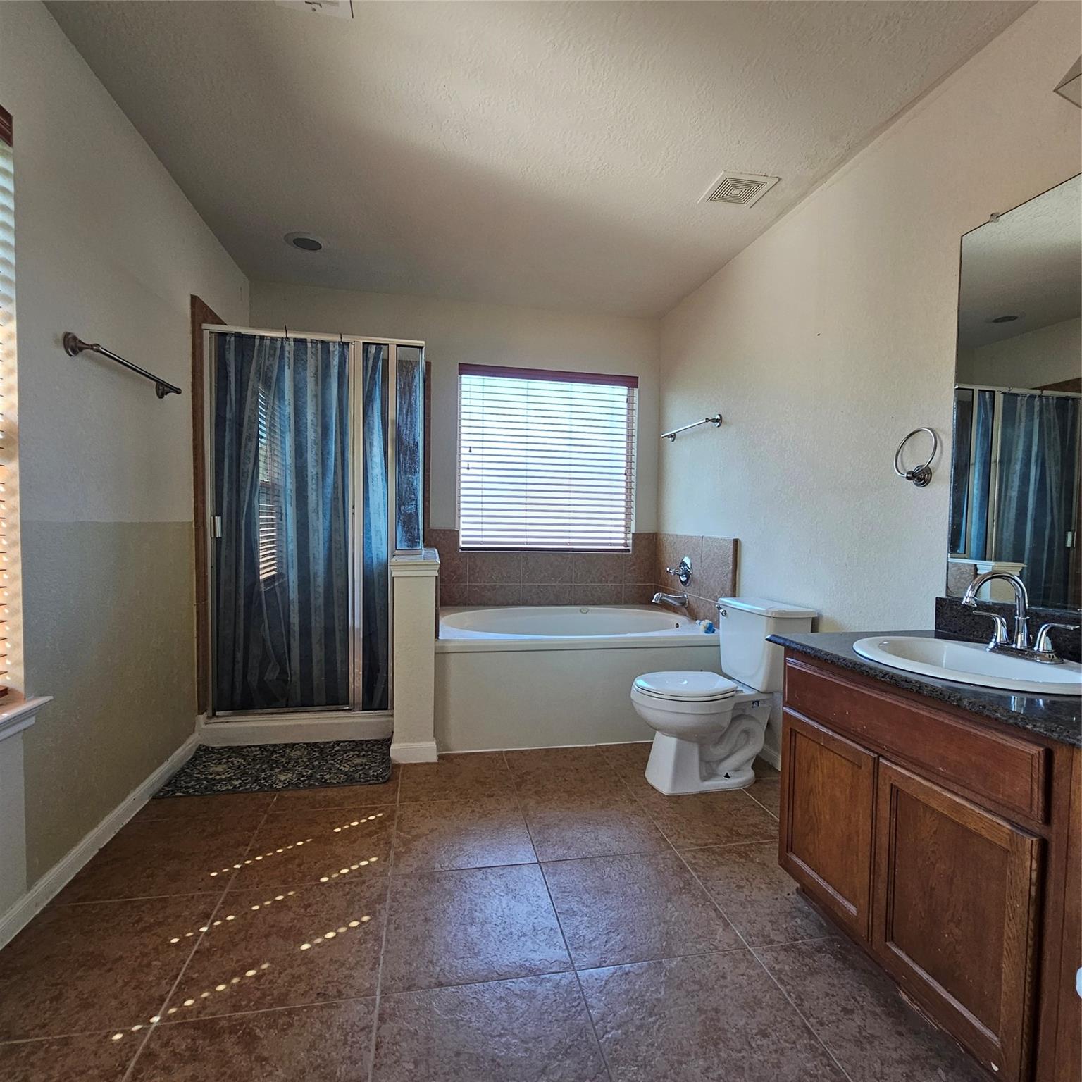 11727 Madison Oak Street