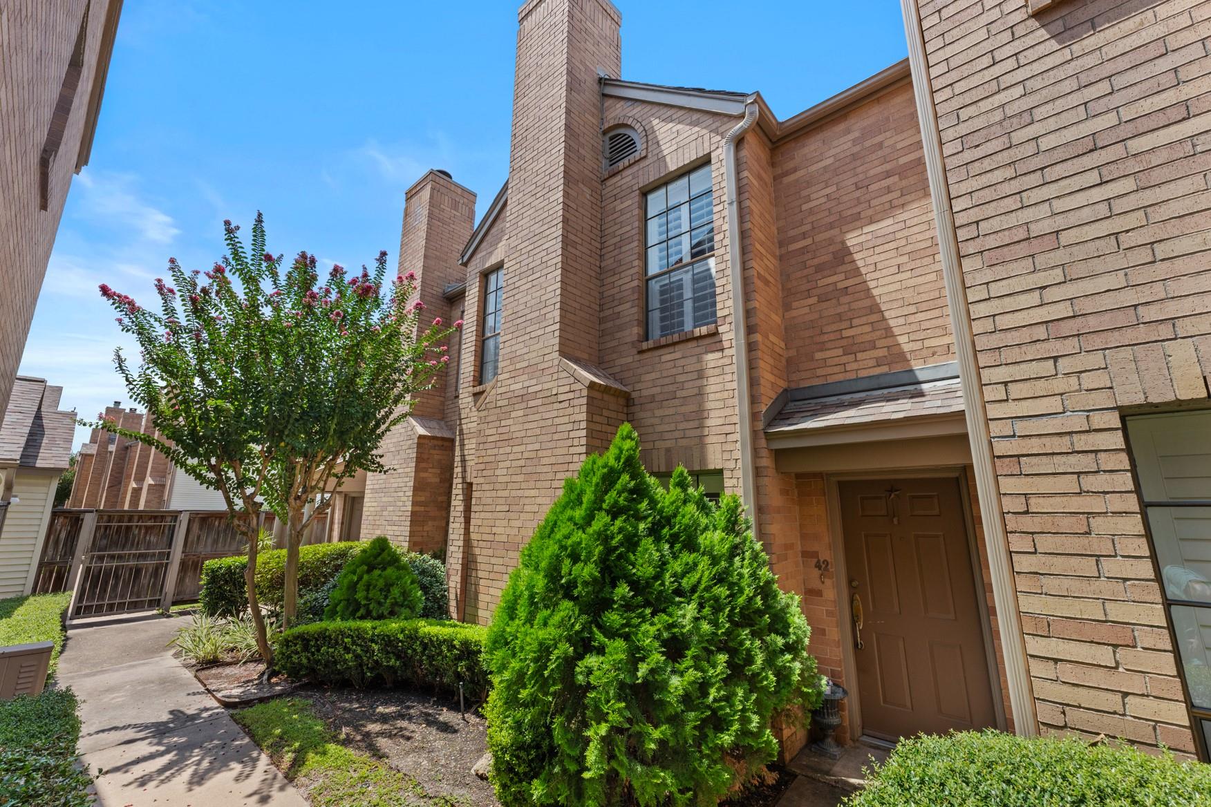 3300 Bellefontaine Street # 42