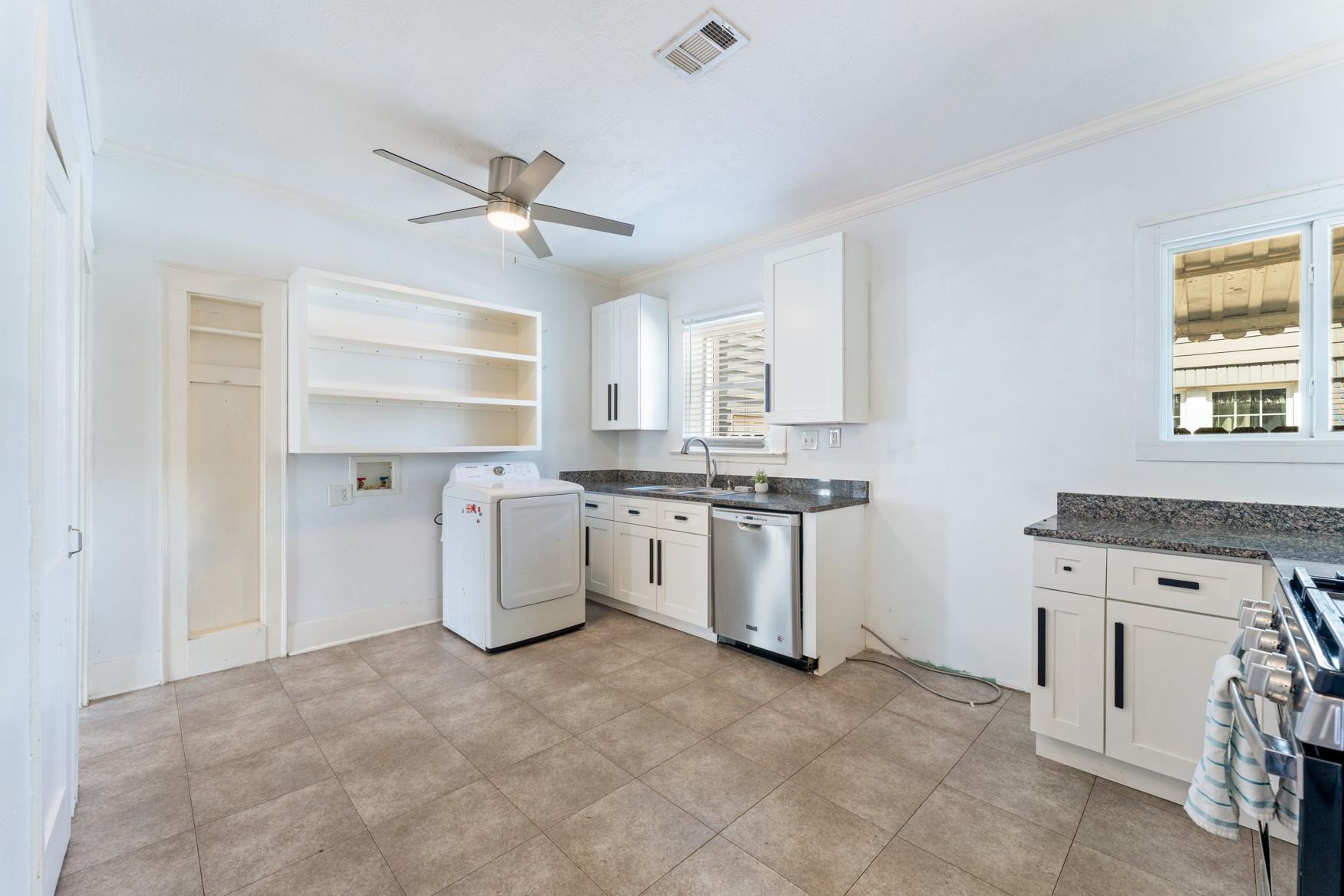 2502 Rosewood Street