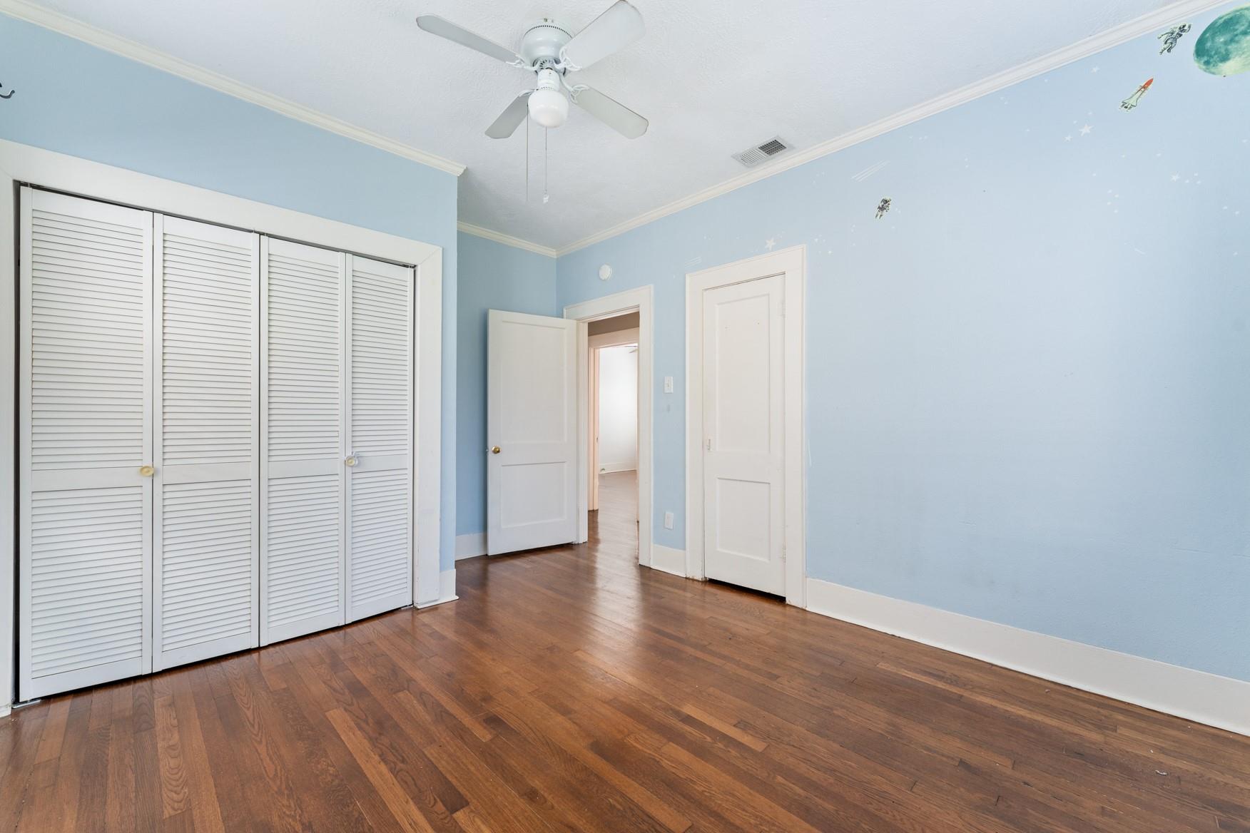 2502 Rosewood Street