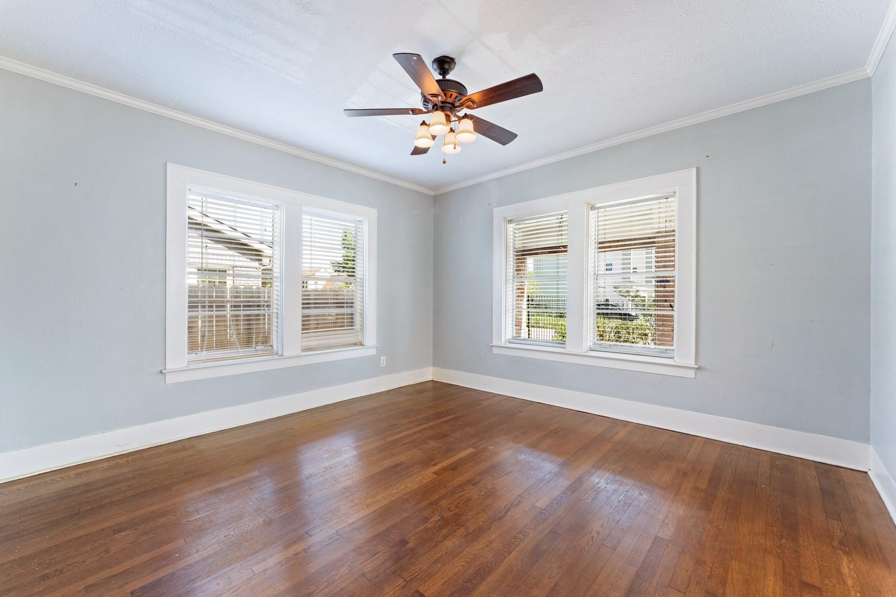 2502 Rosewood Street