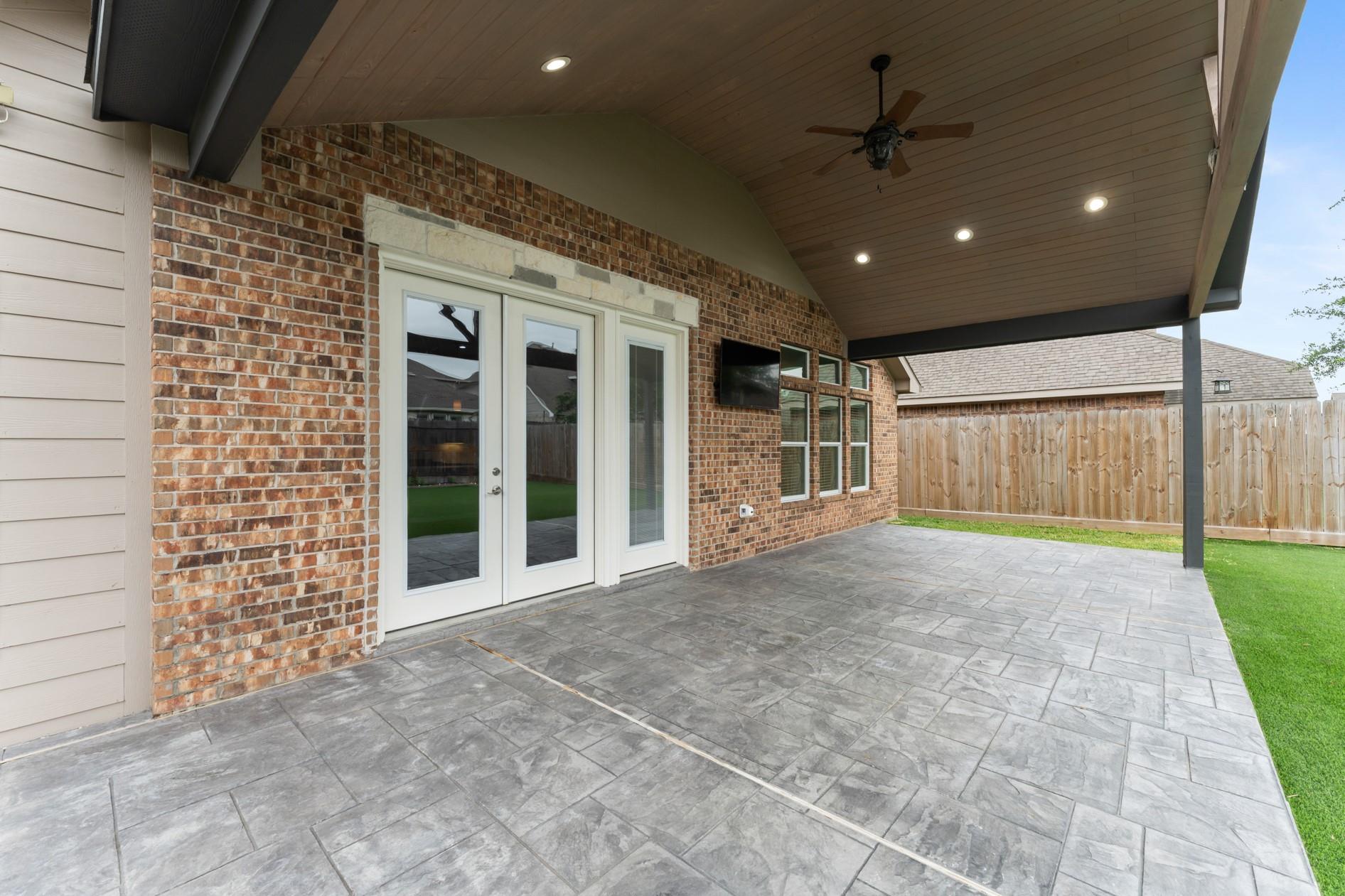 2423 Horned Owl Drive