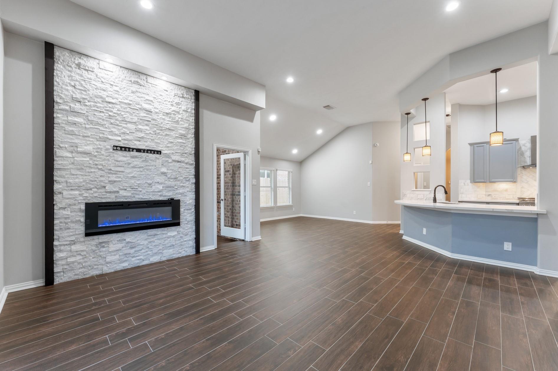 2423 Horned Owl Drive