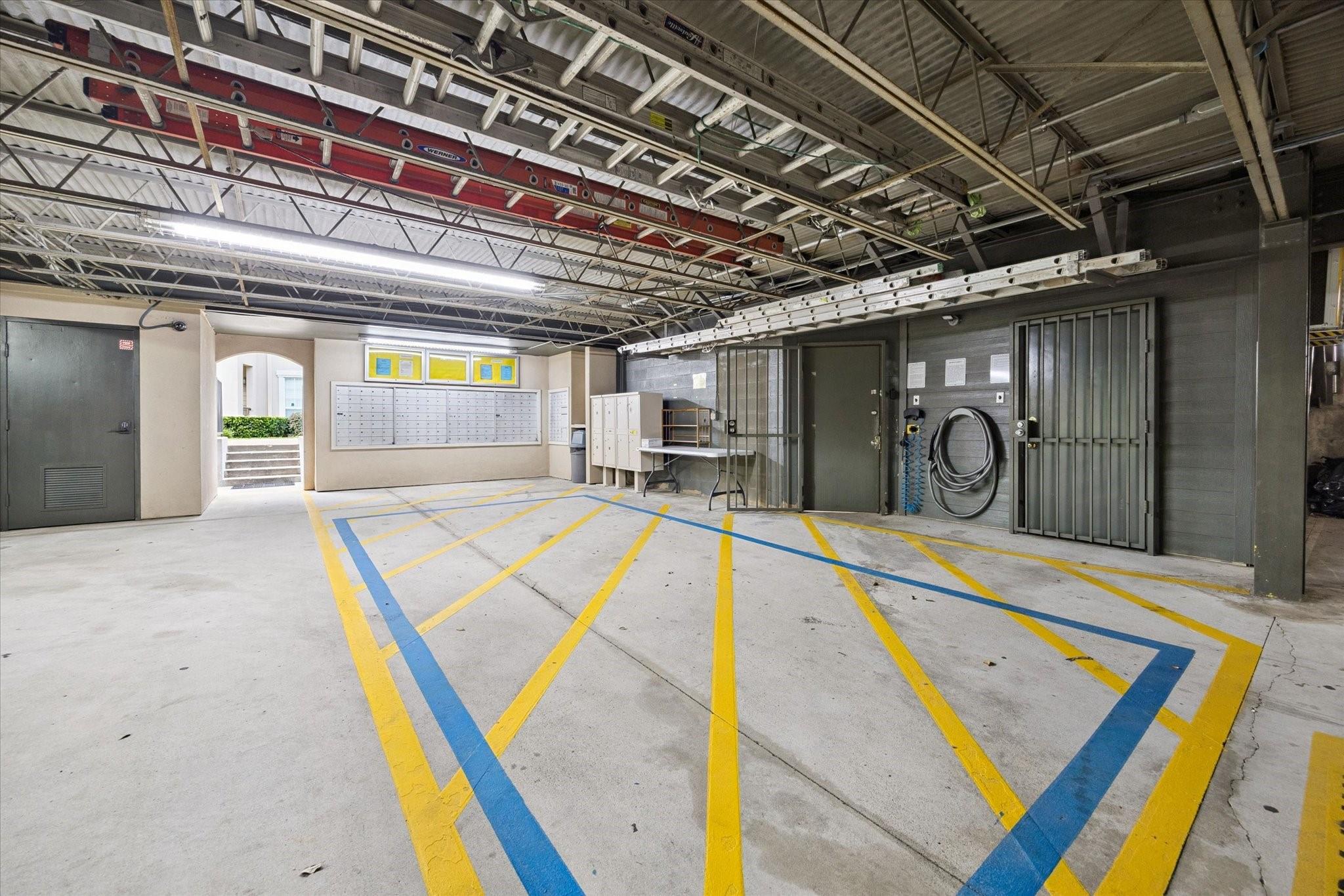3231 Allen Parkway # 5201