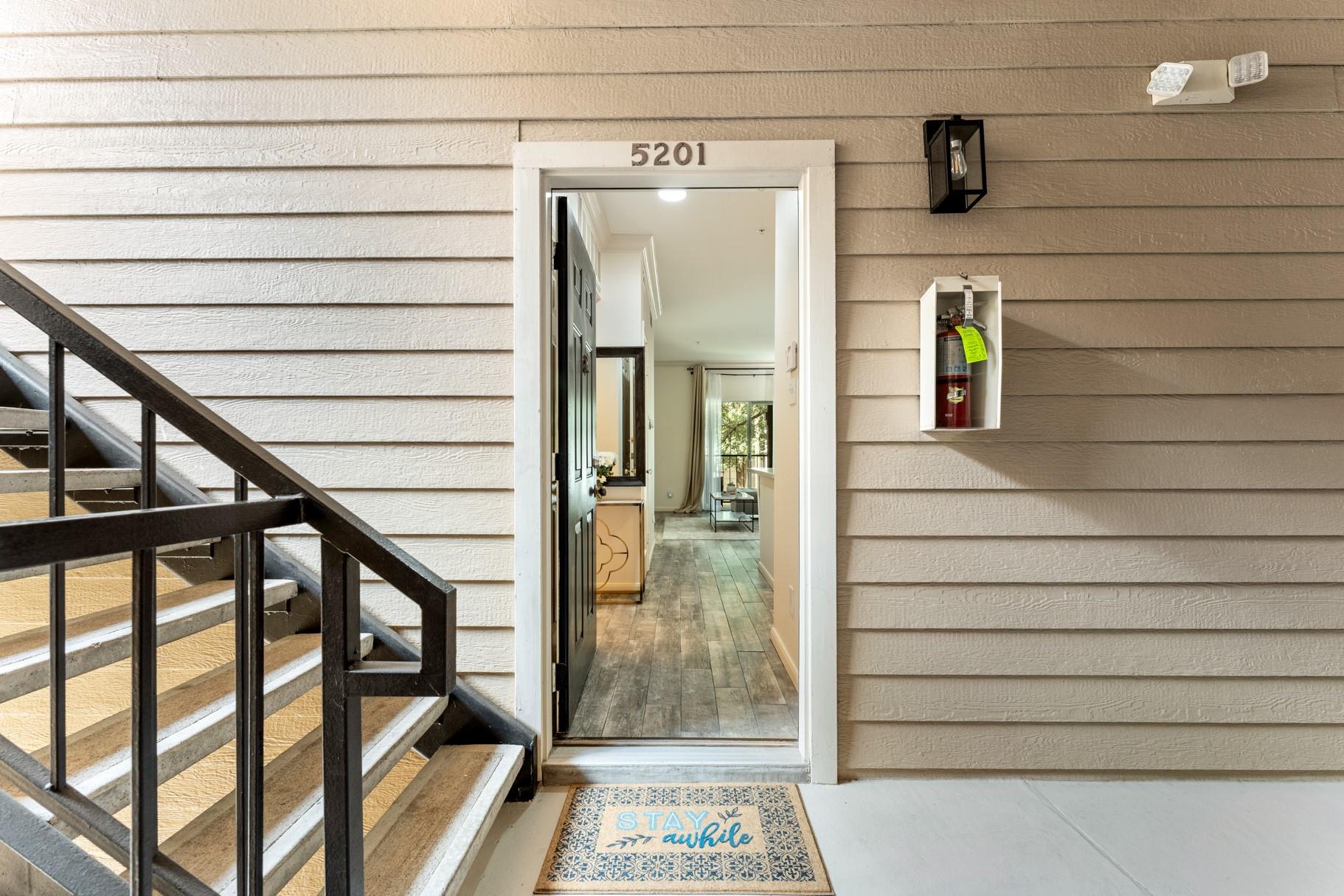 3231 Allen Parkway # 5201