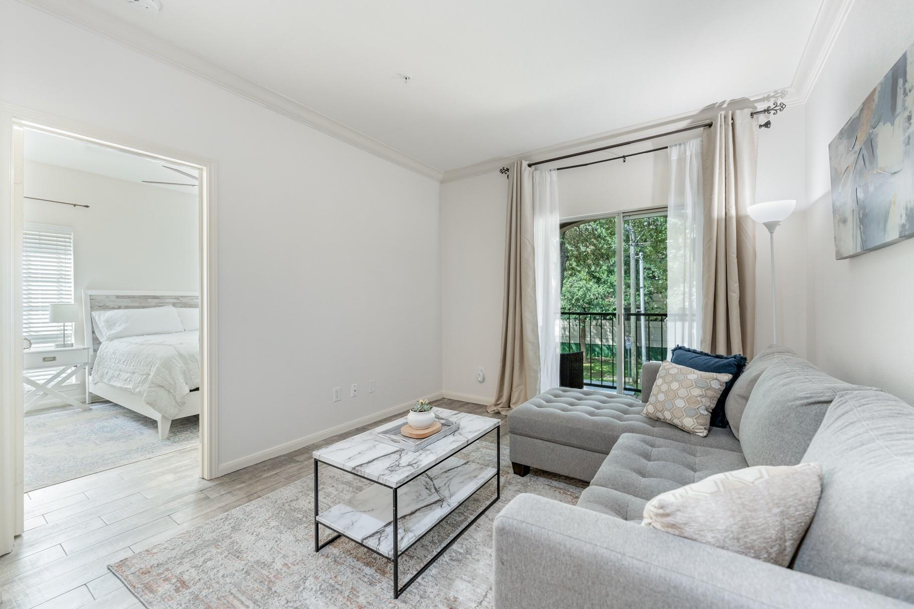 3231 Allen Parkway # 5201
