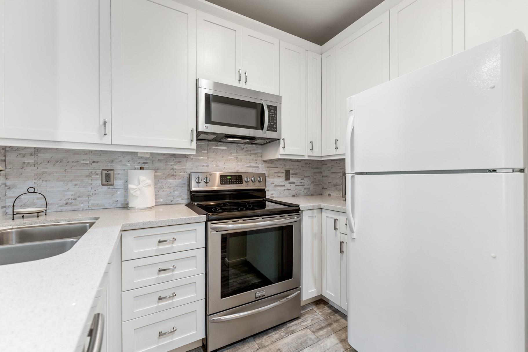 3231 Allen Parkway # 5201