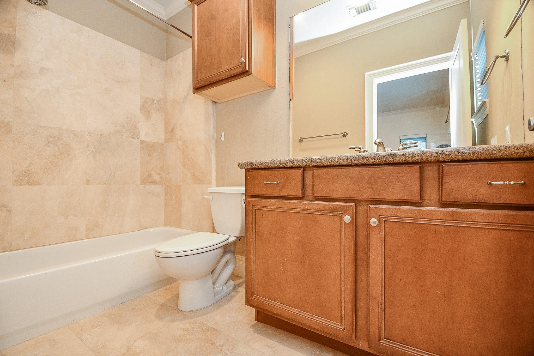 6818 Staffordshire Boulevard