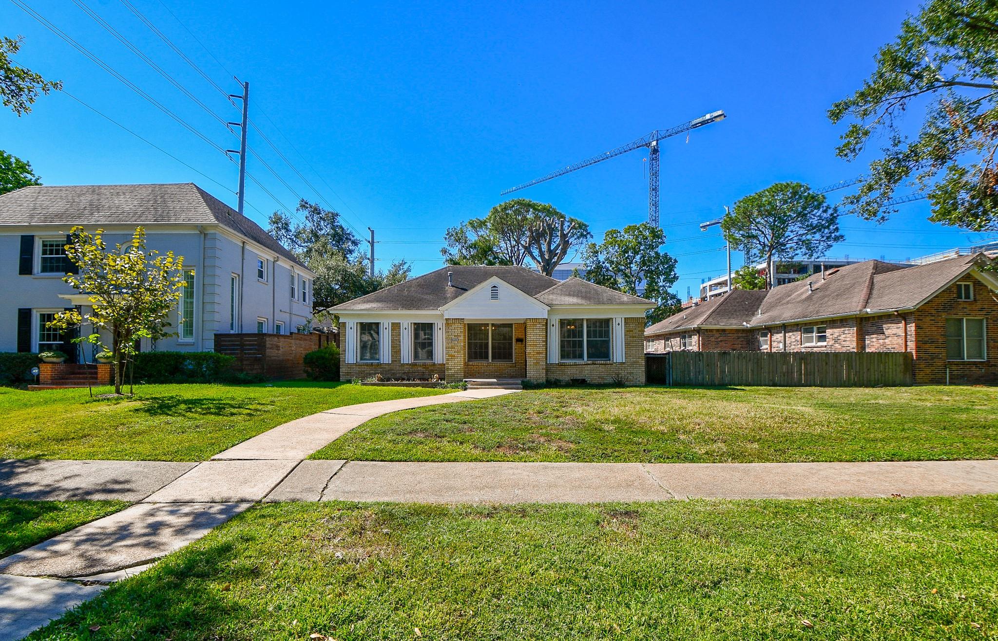 1932 Canterbury Street