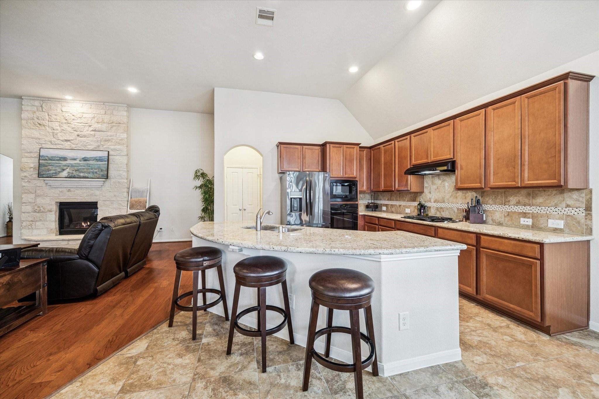 2506 River Oak Court