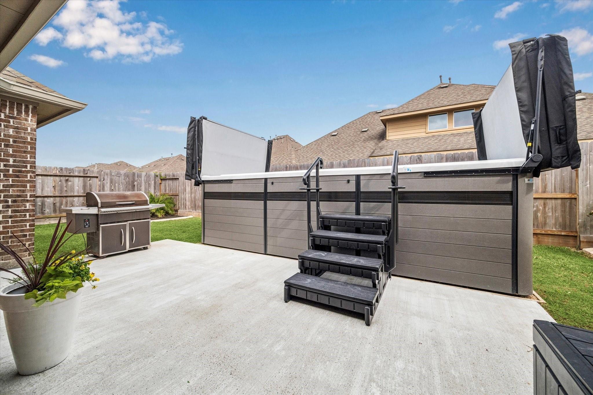 2506 River Oak Court