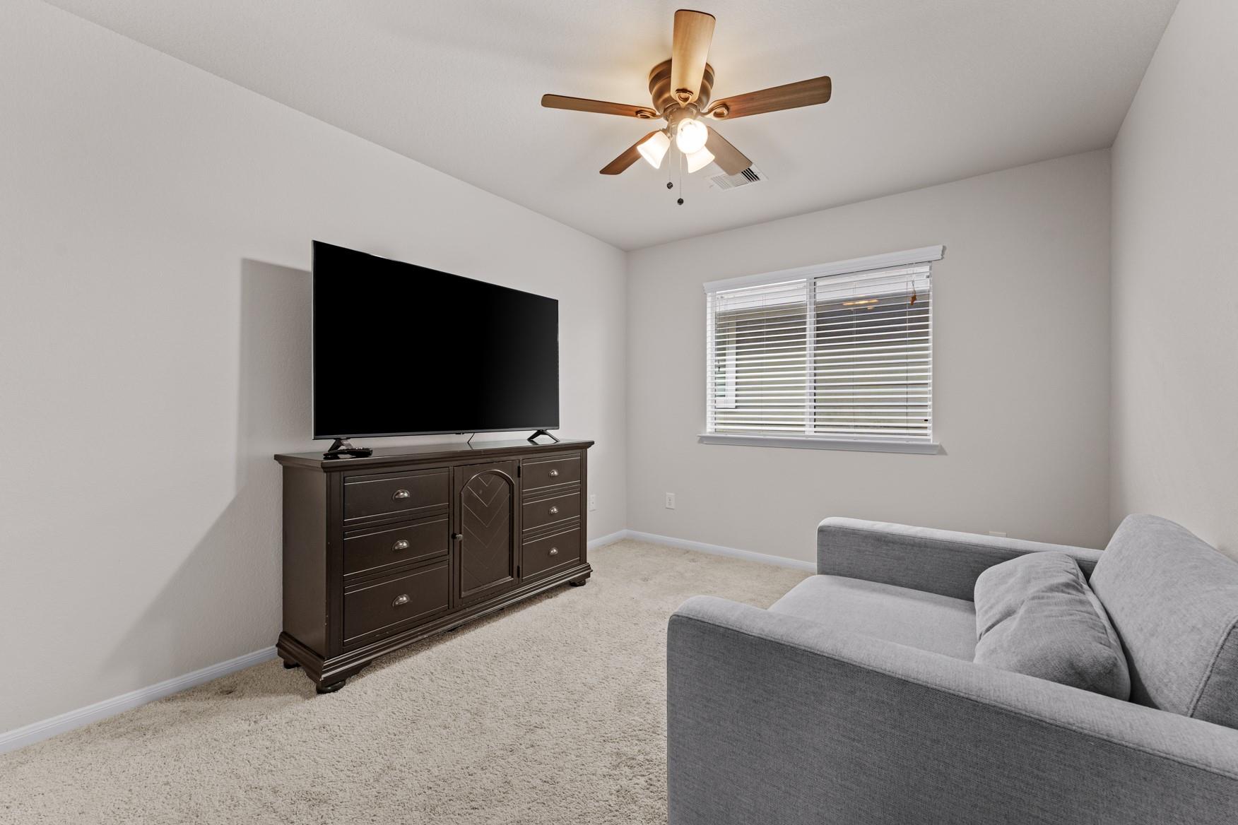 6502 Wilshire Lakes
