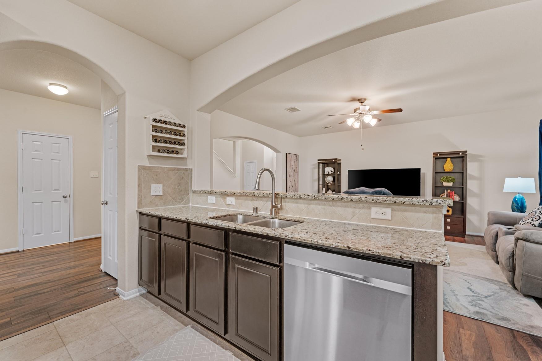 6502 Wilshire Lakes