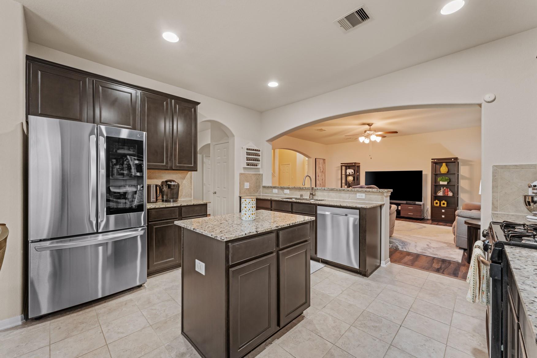 6502 Wilshire Lakes