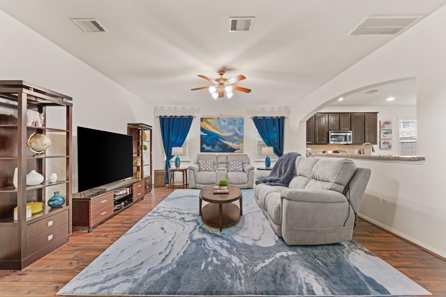 6502 Wilshire Lakes