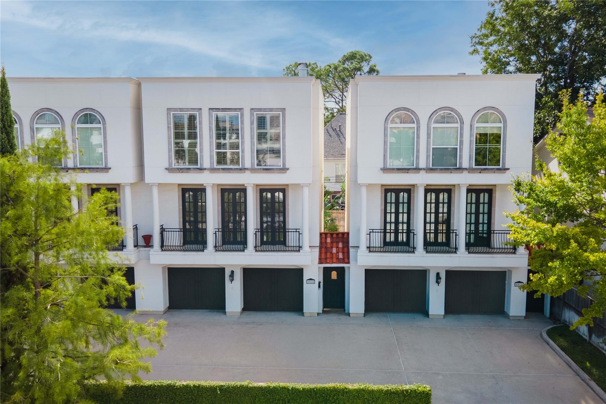 6018 Kirby Drive