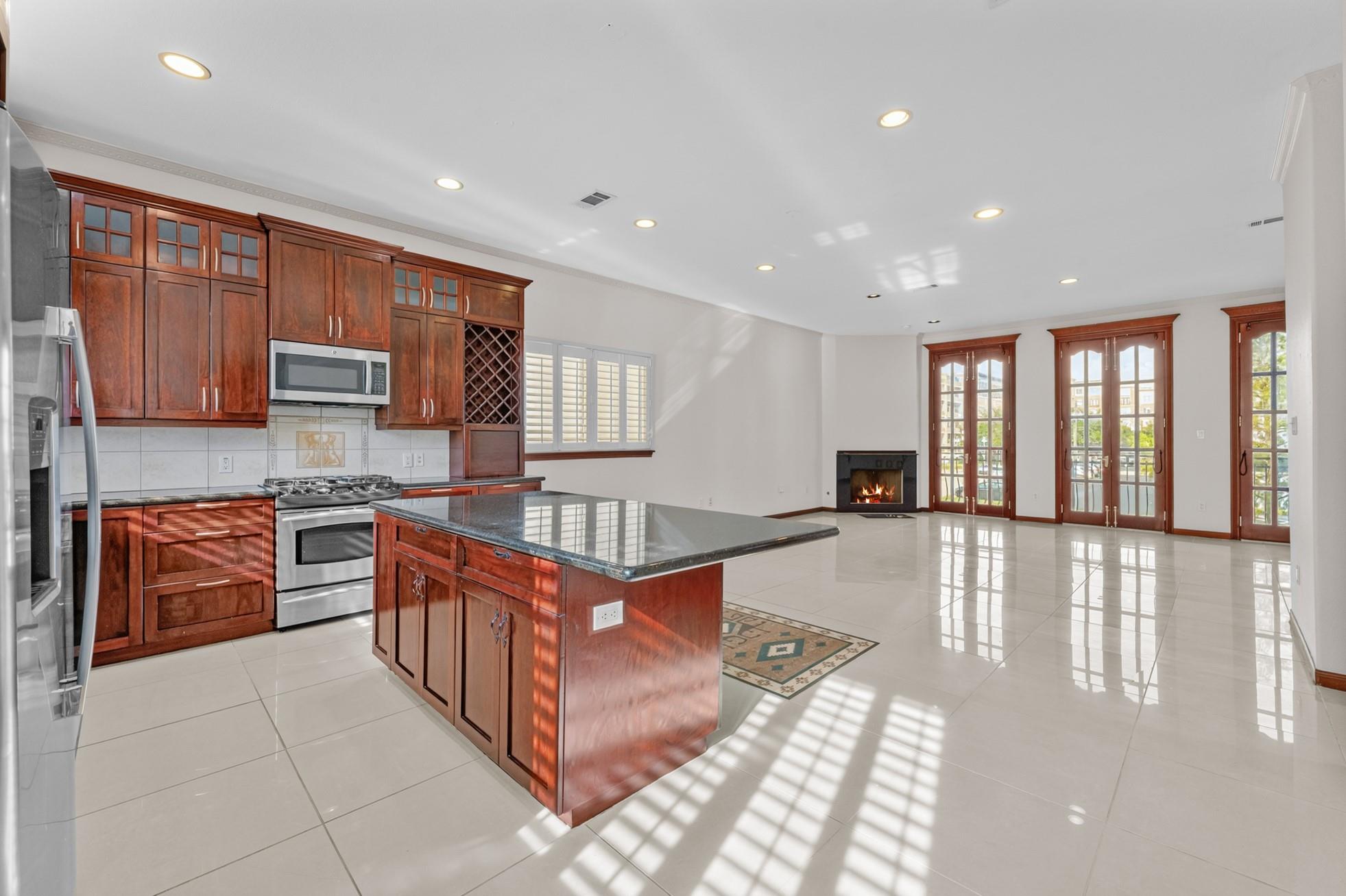 6018 Kirby Drive