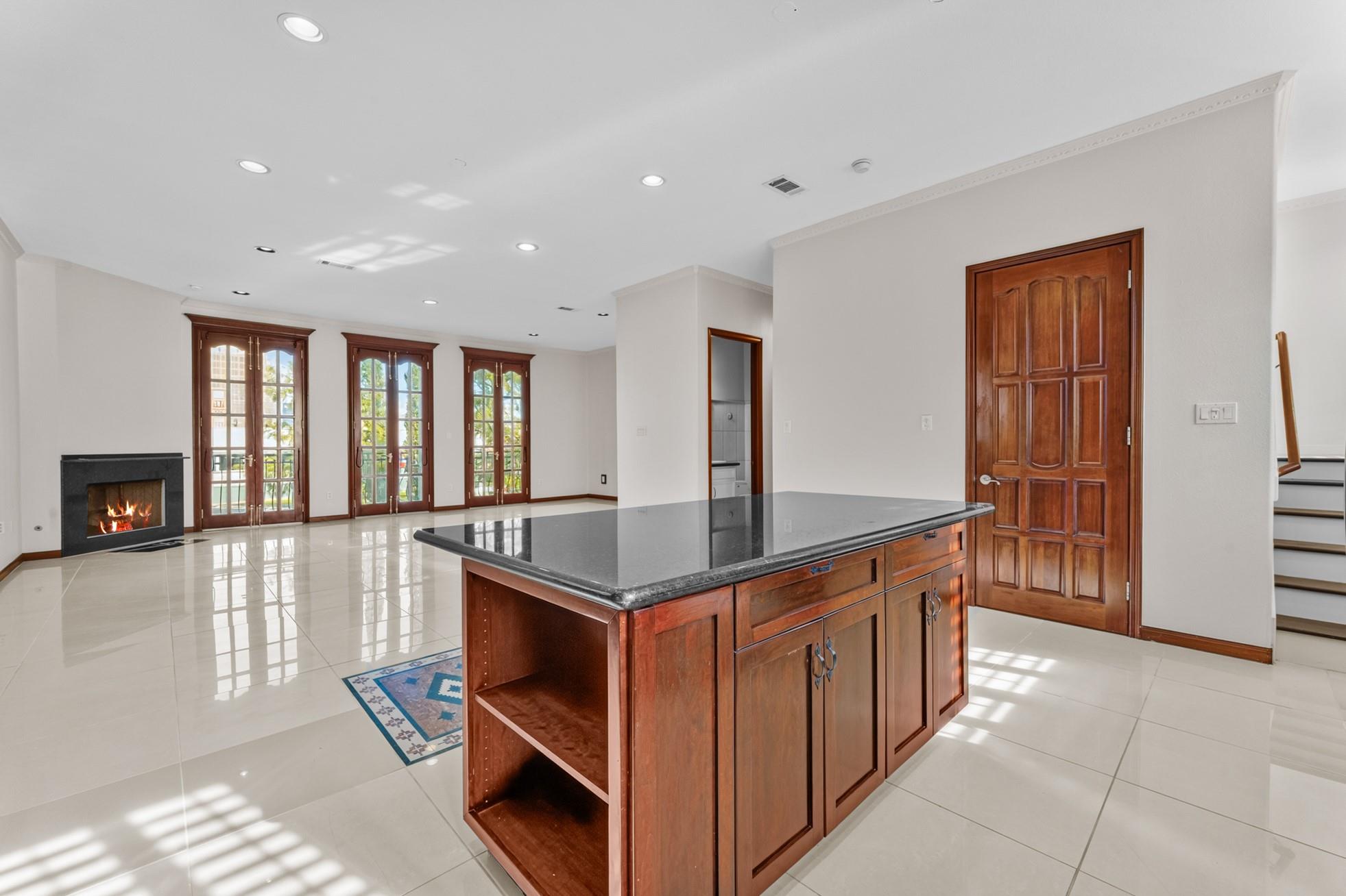 6018 Kirby Drive
