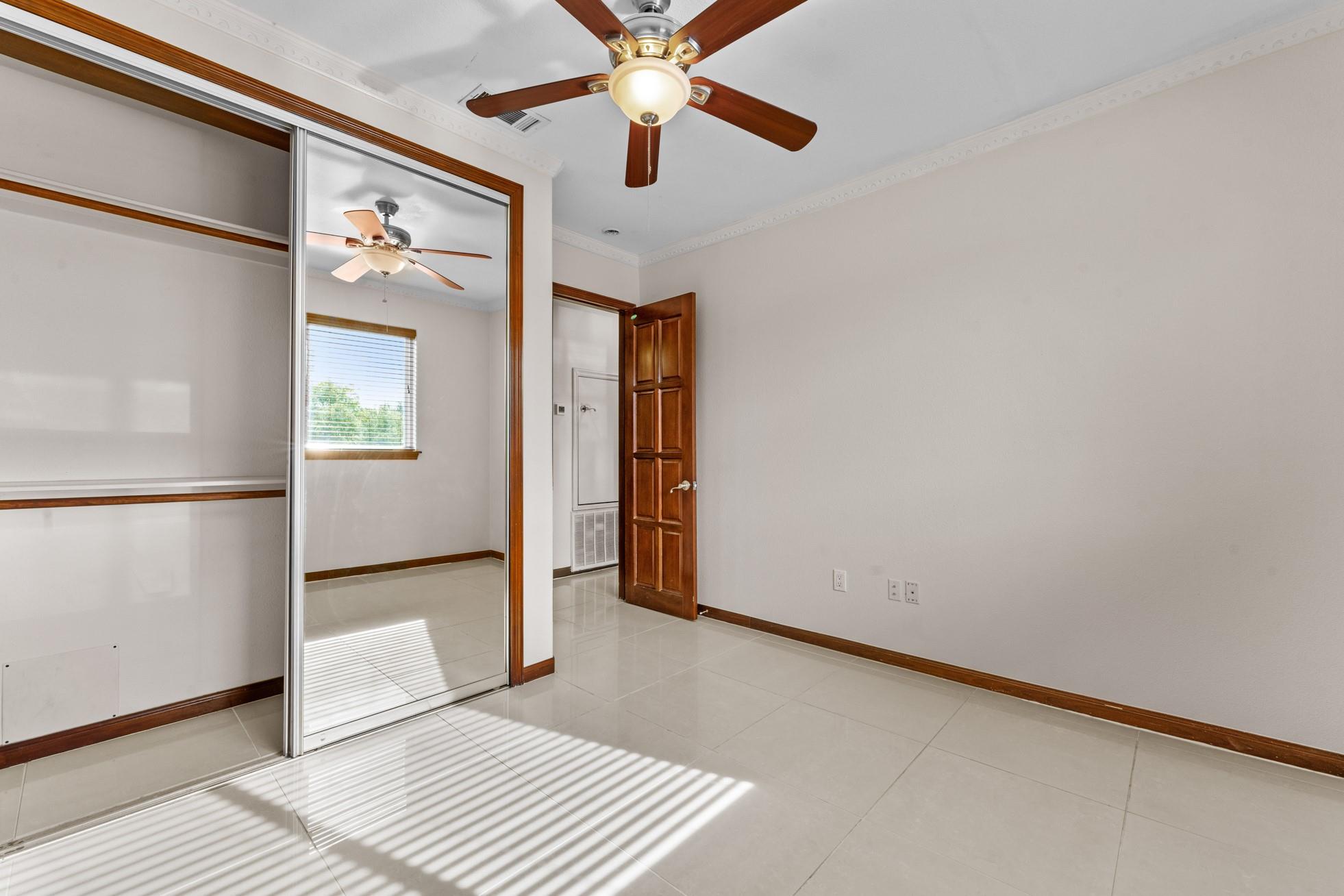6018 Kirby Drive