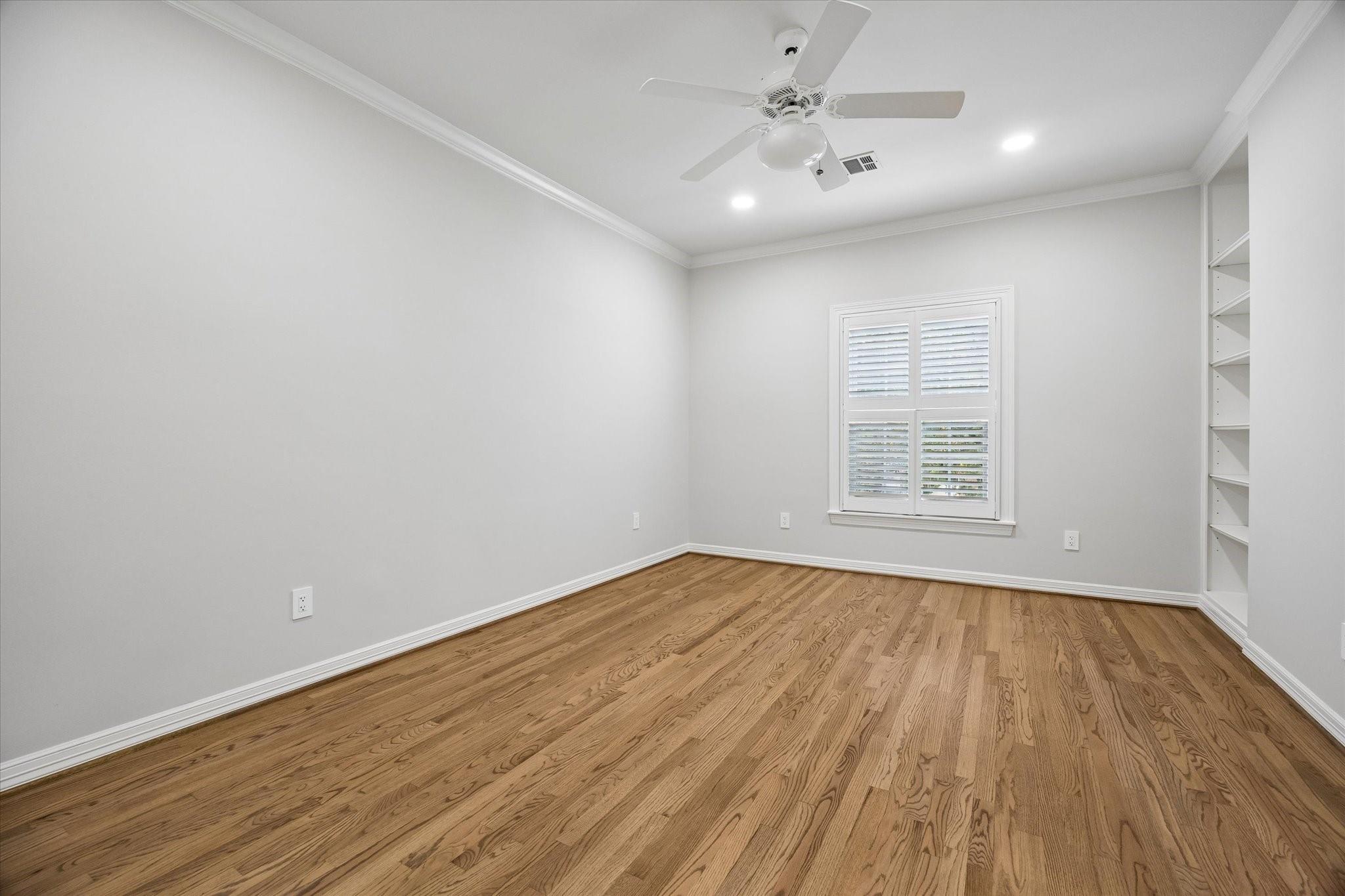 6635 Rutgers Avenue